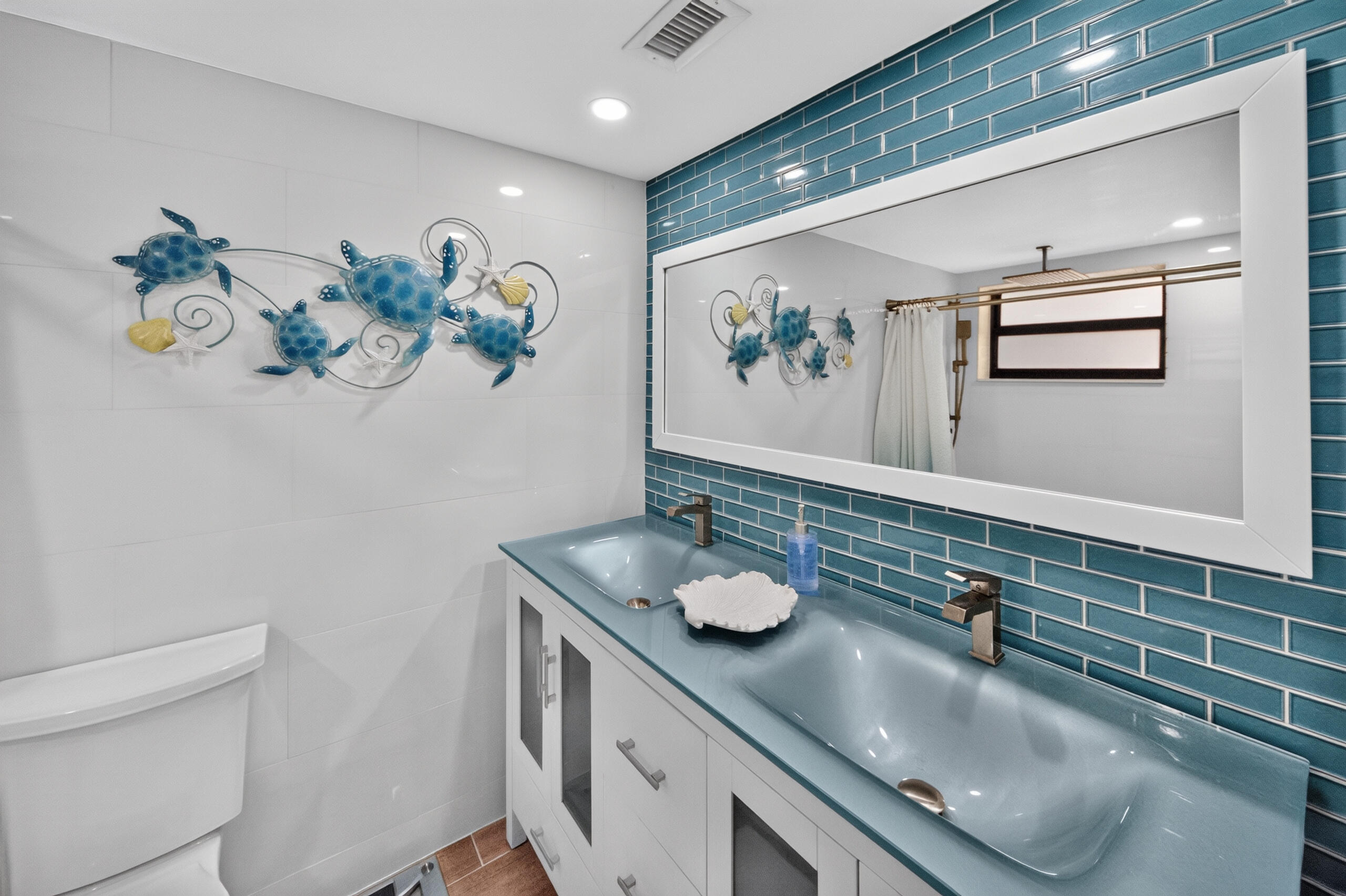 WOODHAVEN CONDO - Residential