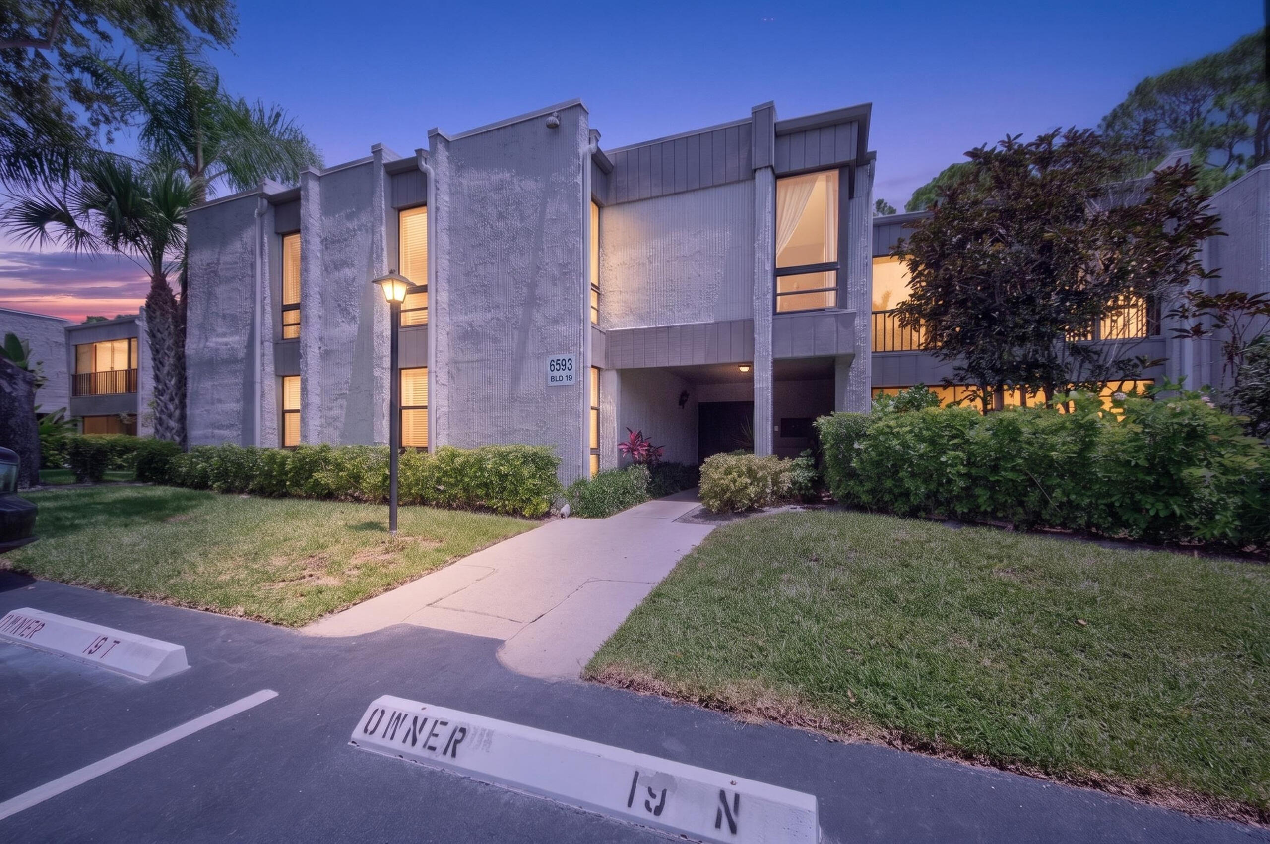 WOODHAVEN CONDO - Residential