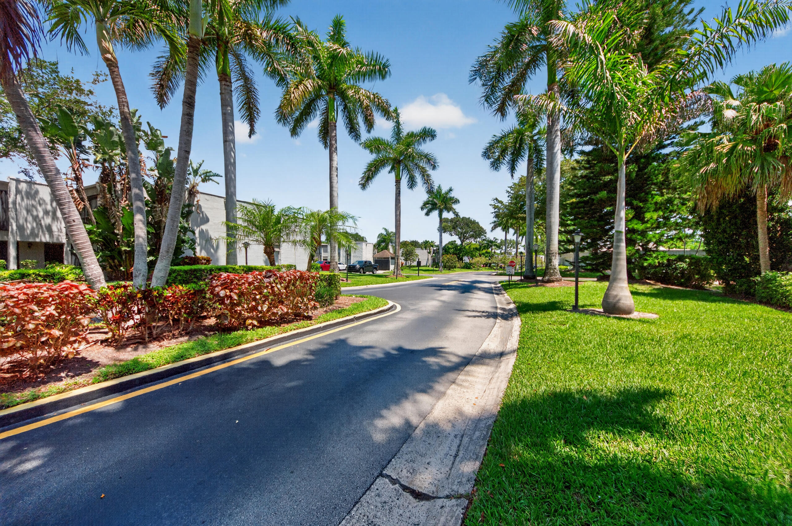 WOODHAVEN CONDO - Residential