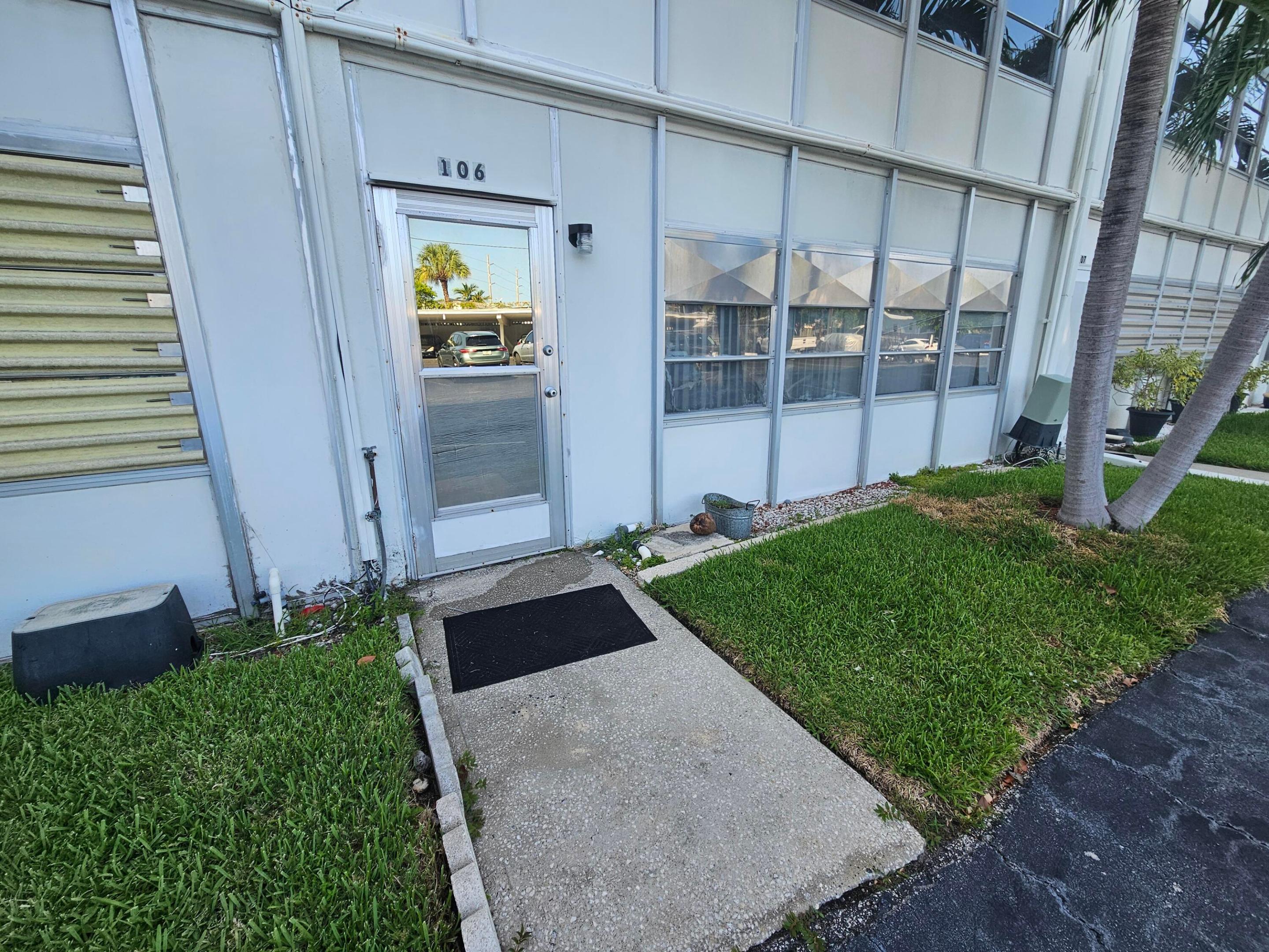 Discover easy South FL living in this inviting ground-floor condo nestled within the 55+ community of Lakeside Point in LW. This comfortable unit features a large walk-in closet + a functional layout designed for low-maintenance living. Enjoy your morning coffee outside on the exterior catwalk, or in the privacy of your large enclosed patio!  The condo is available furnished or unfurnished to suit your needs.   As part of the rental arrangement, the owner will retain the 2nd bedroom as the owners closet - making this an ideal option for senior renters seeking an affordable option. Enjoy the convenience of first-floor living and the welcoming atmosphere of an established community, all just minutes from shopping, dining, beaches, and everything Lake Worth has to offer.