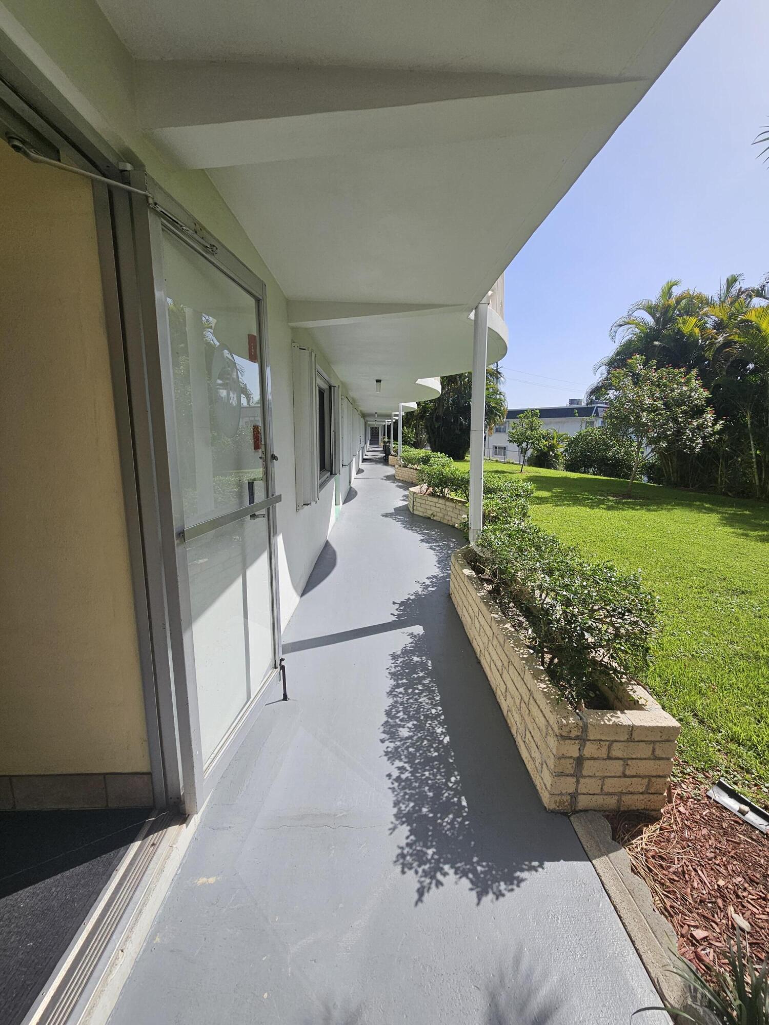 LAKESIDE POINT APT 11 CONDO - Residential Lease