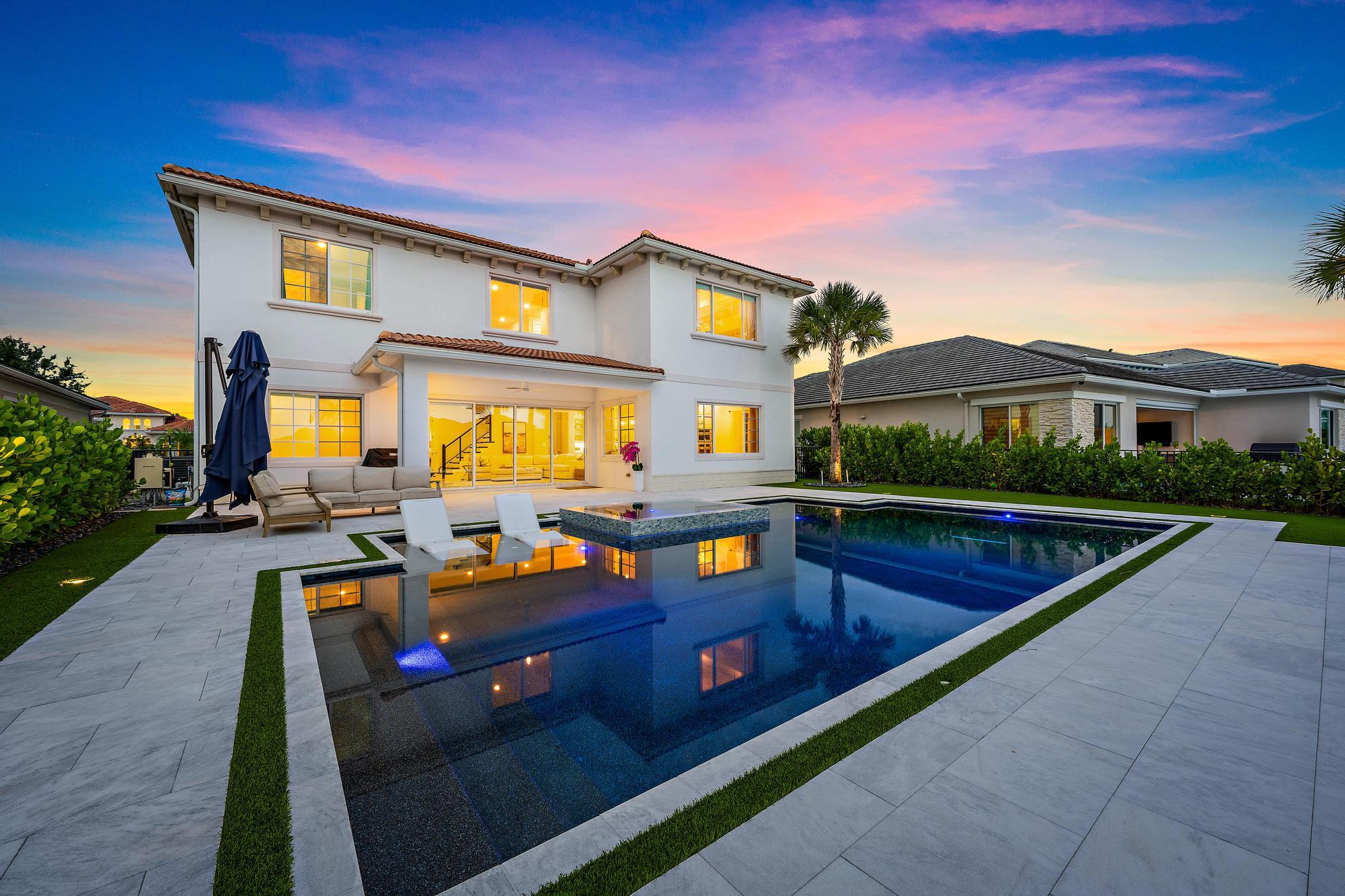 La Terre at Avenir - Residential