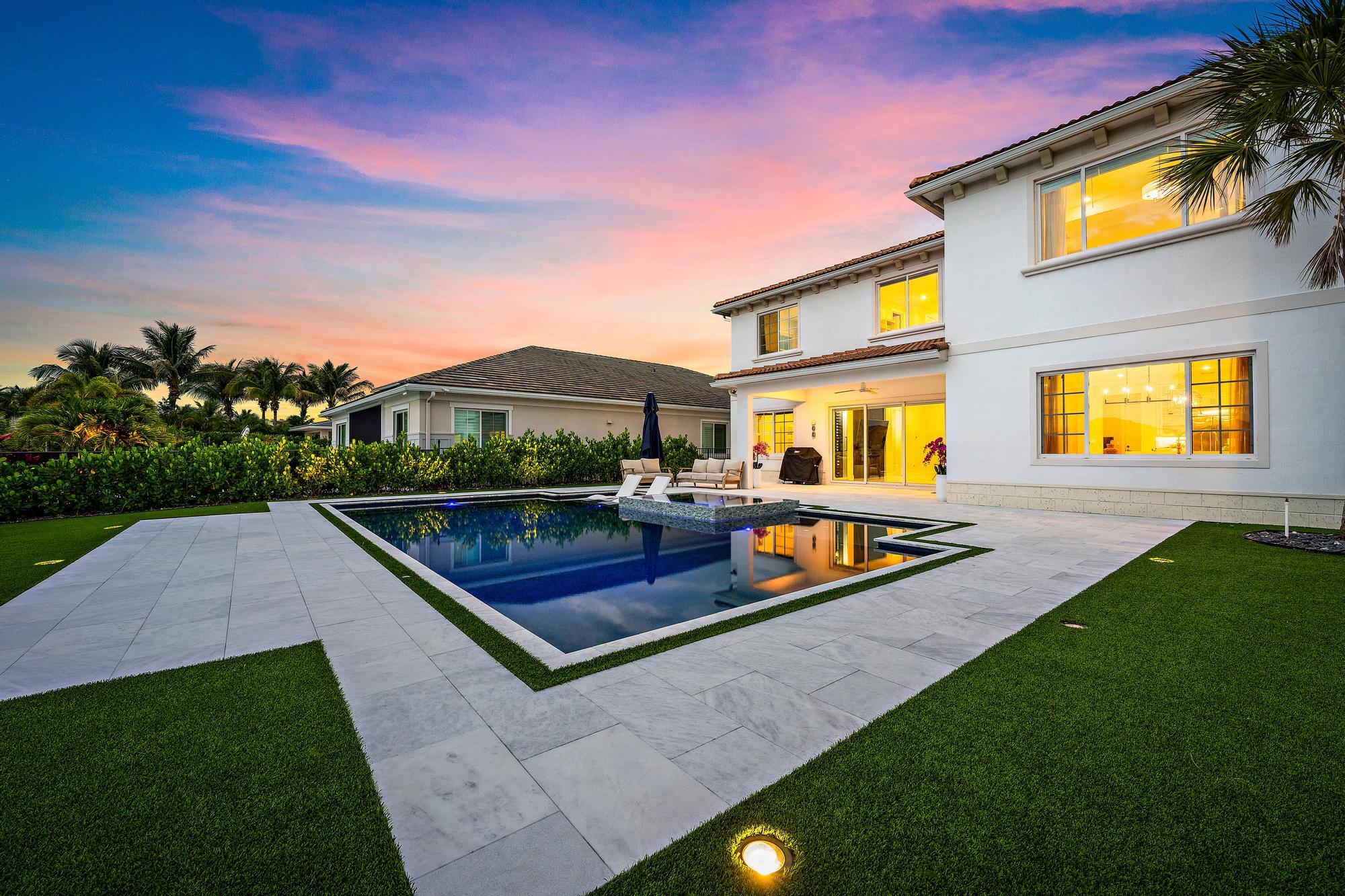 La Terre at Avenir - Residential