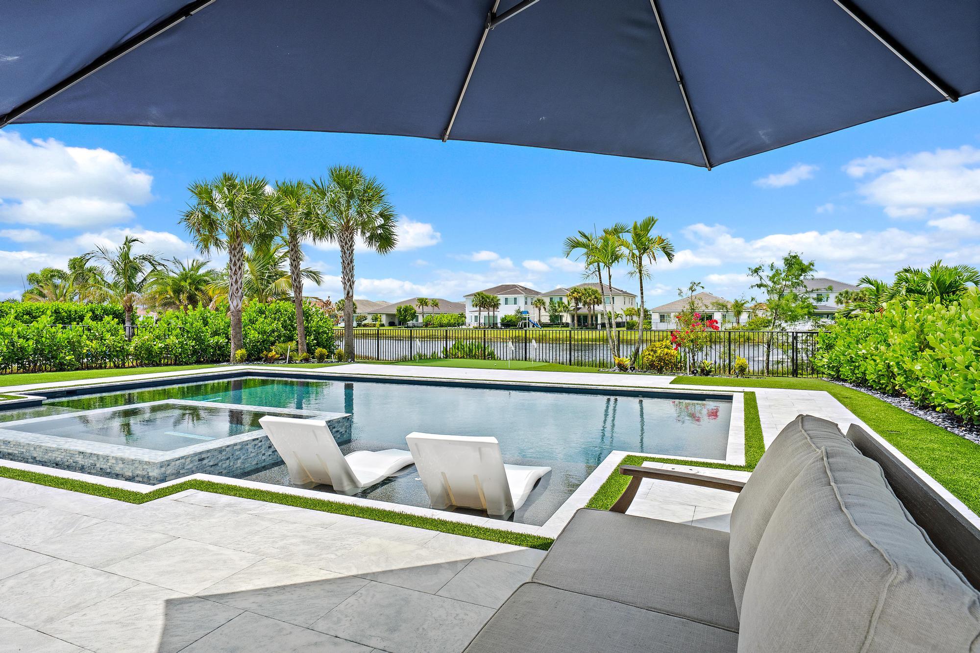 La Terre at Avenir - Residential