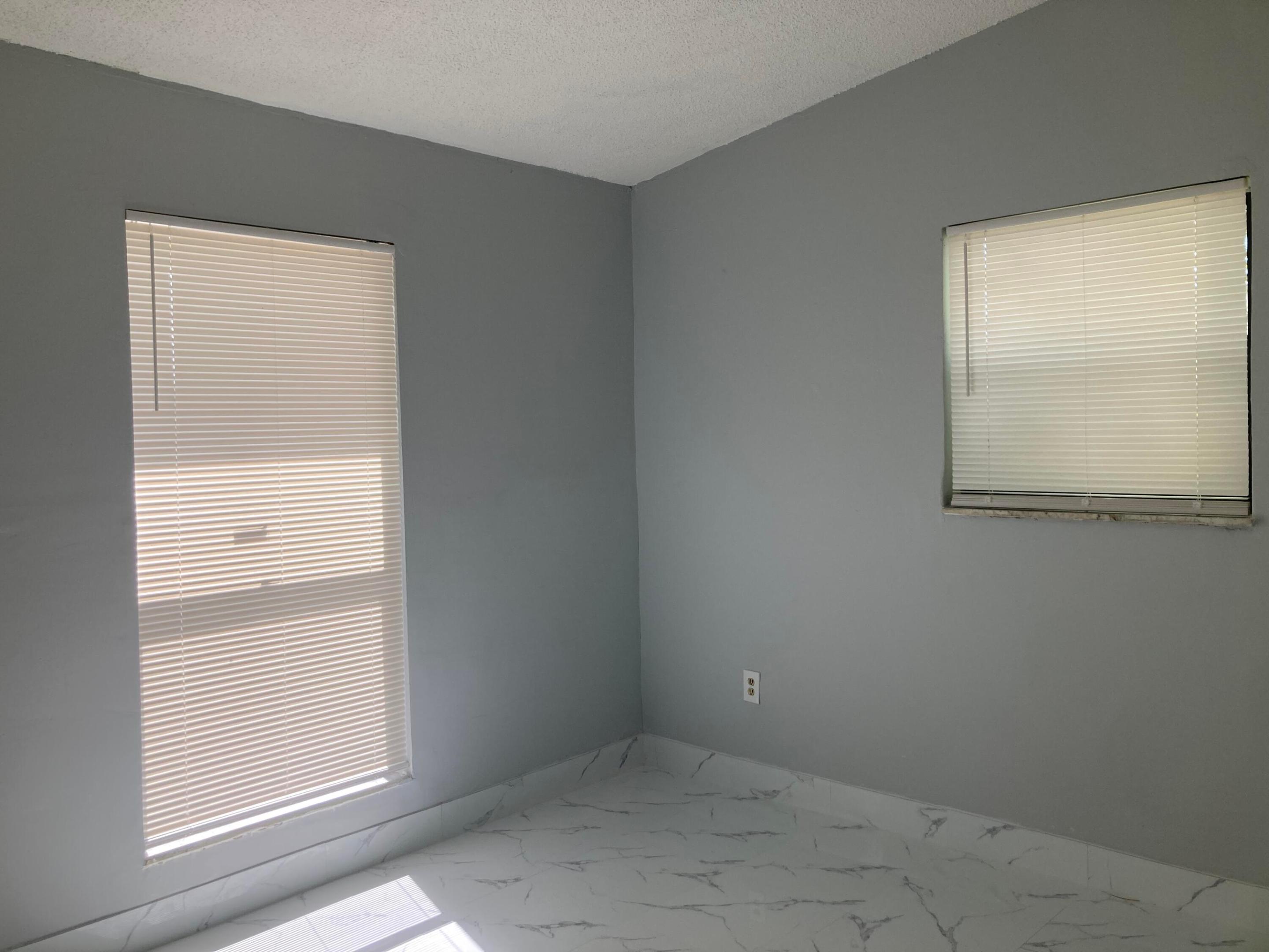 LAKE FOREST SEC ONE - Residential