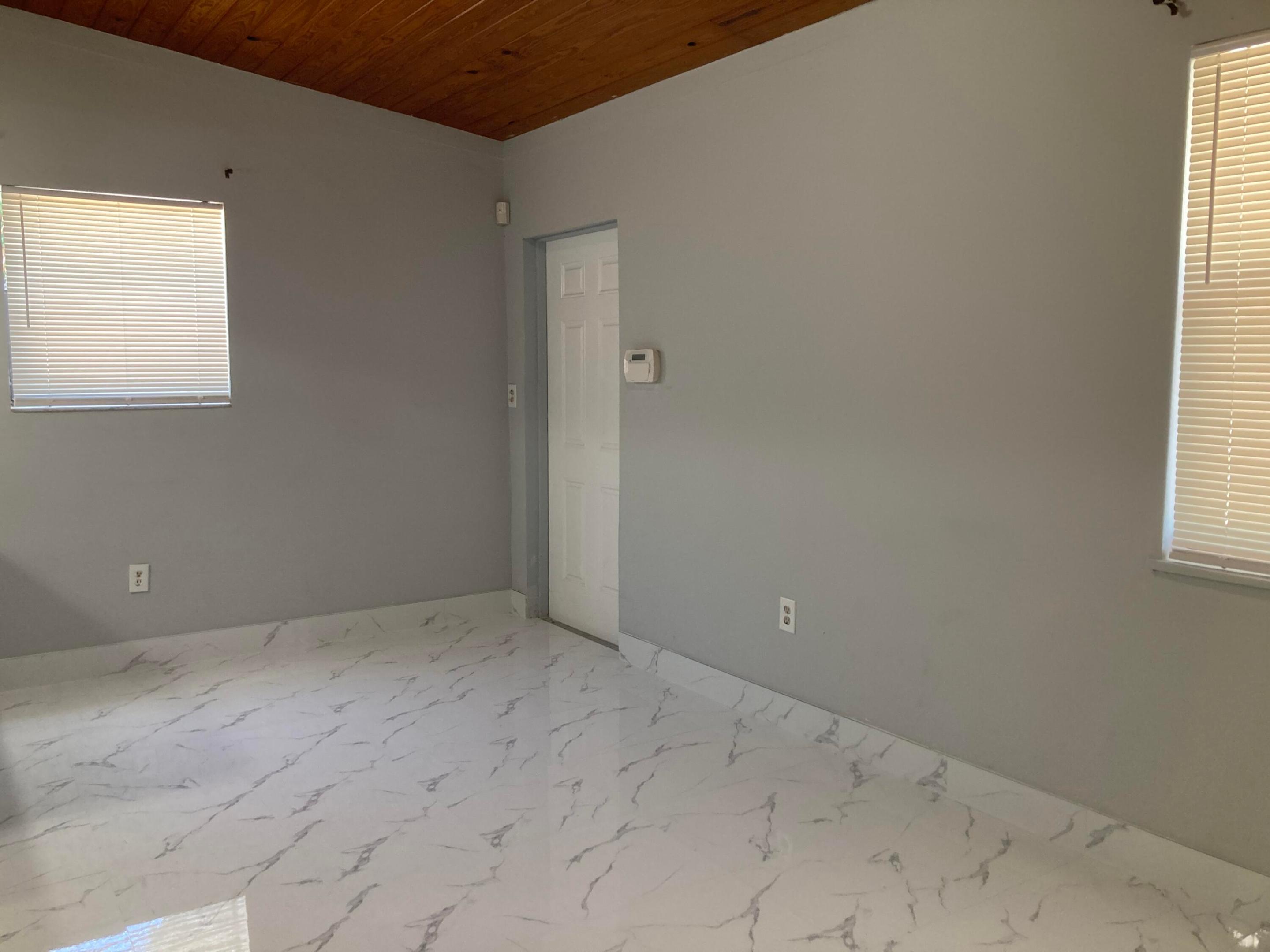 LAKE FOREST SEC ONE - Residential