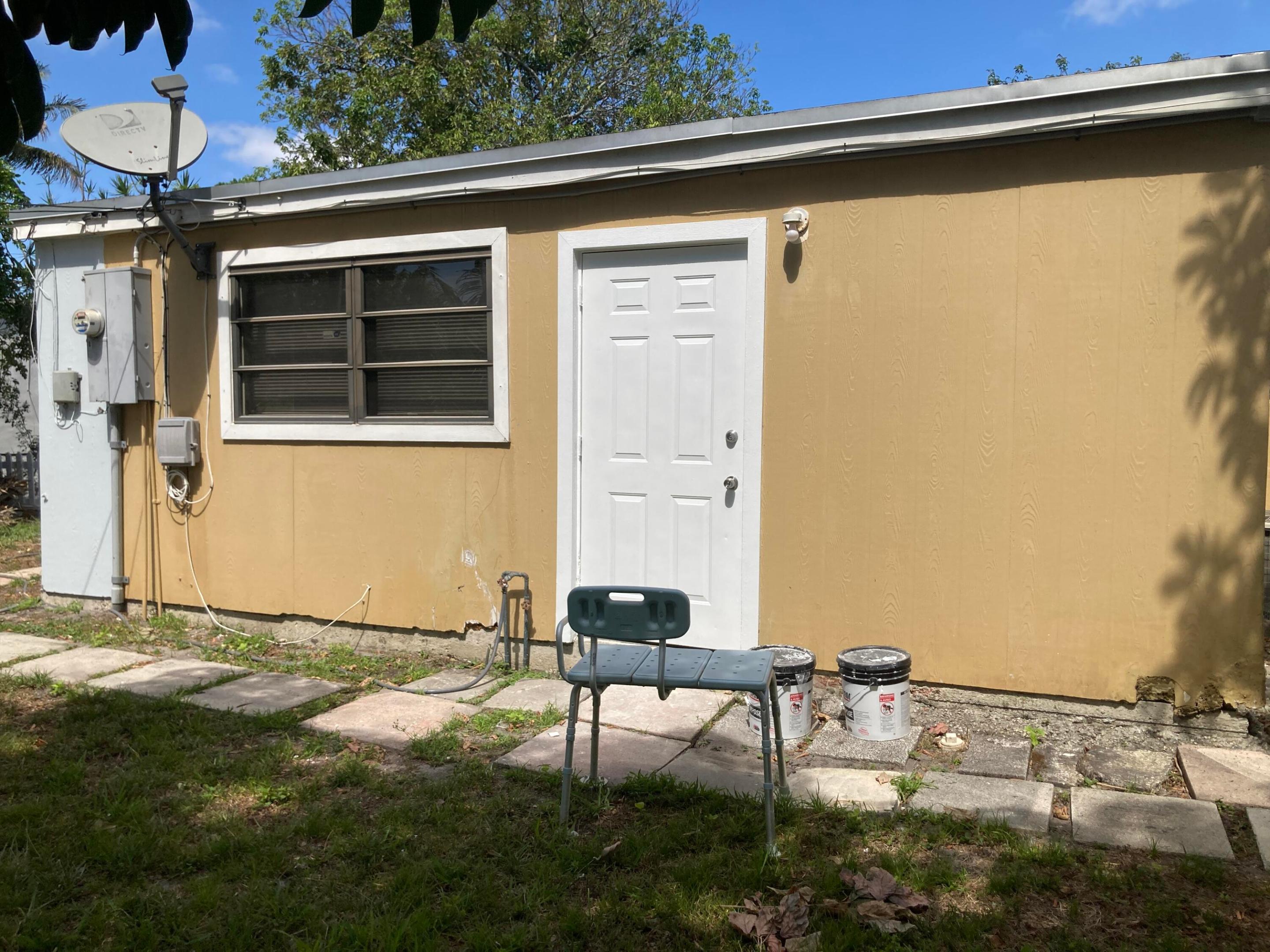 LAKE FOREST SEC ONE - Residential