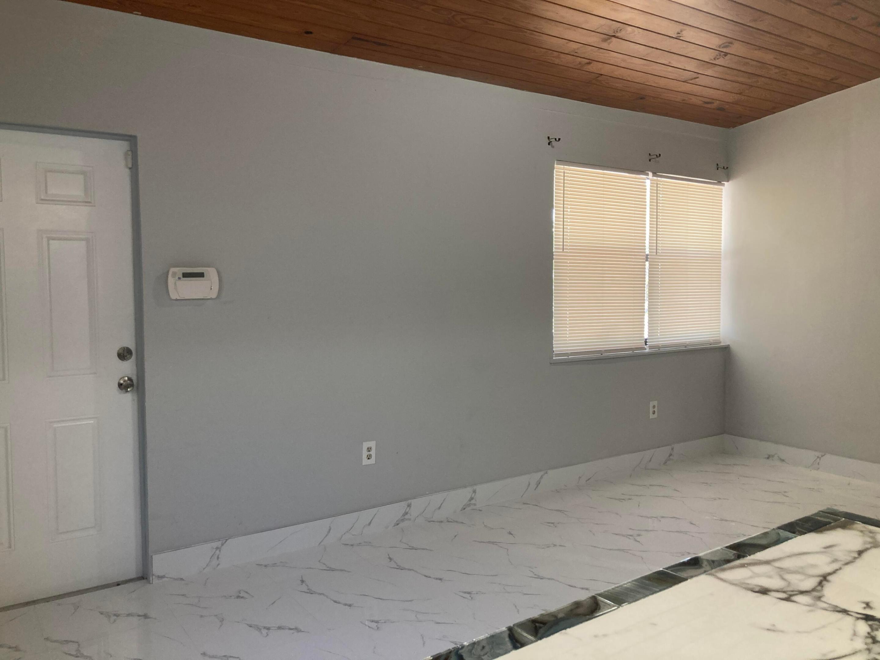 LAKE FOREST SEC ONE - Residential
