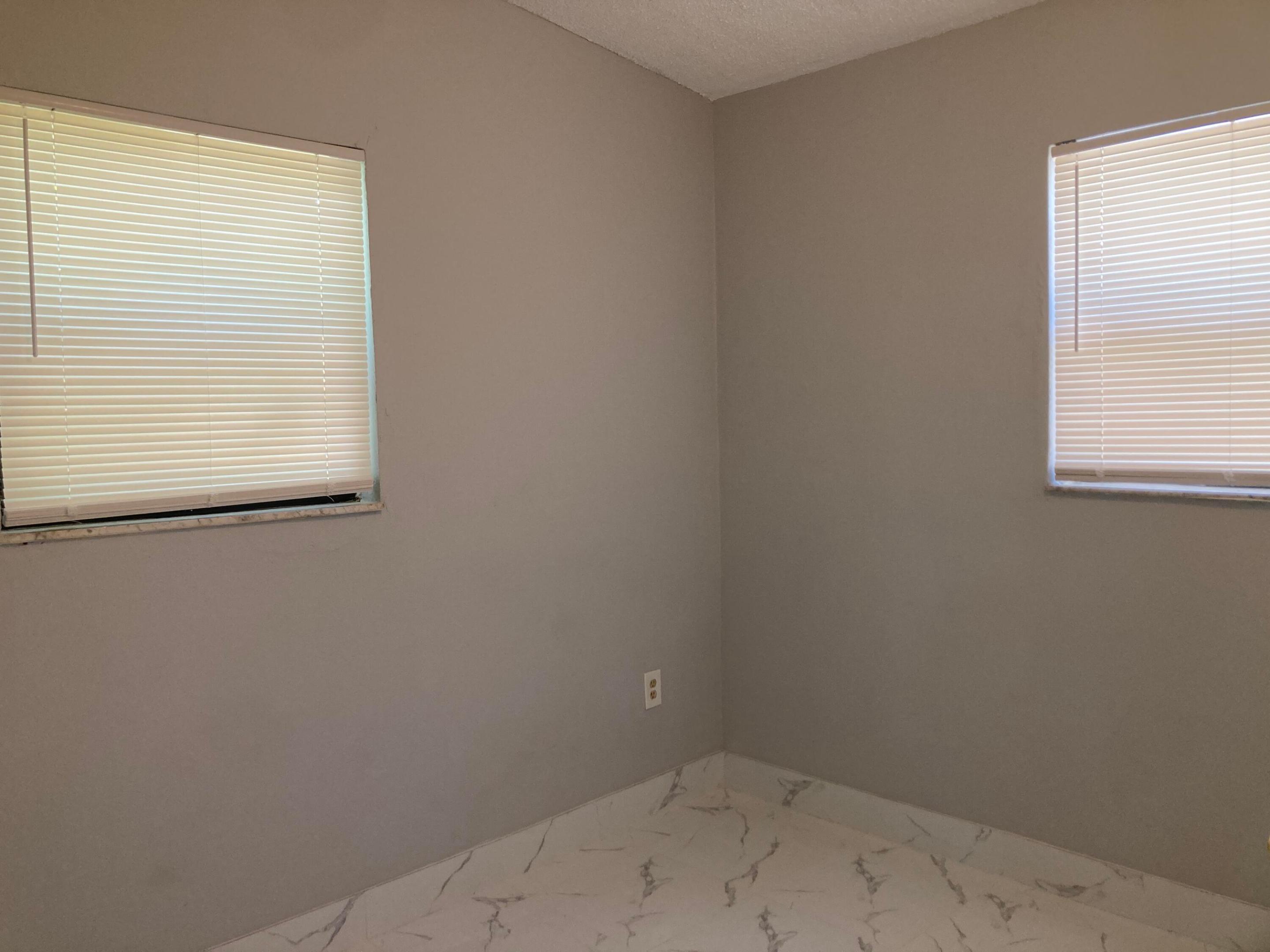 LAKE FOREST SEC ONE - Residential
