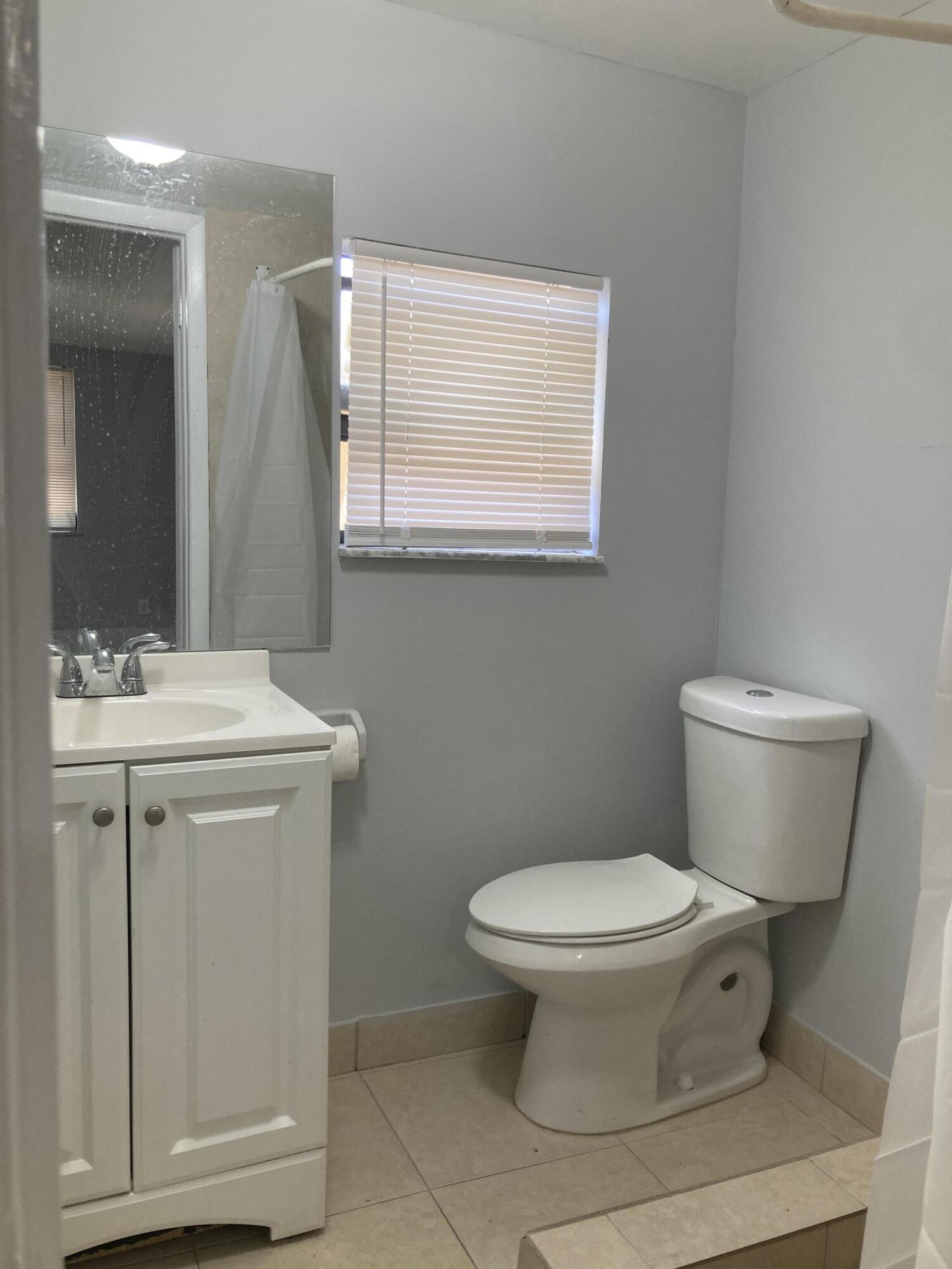 LAKE FOREST SEC ONE - Residential