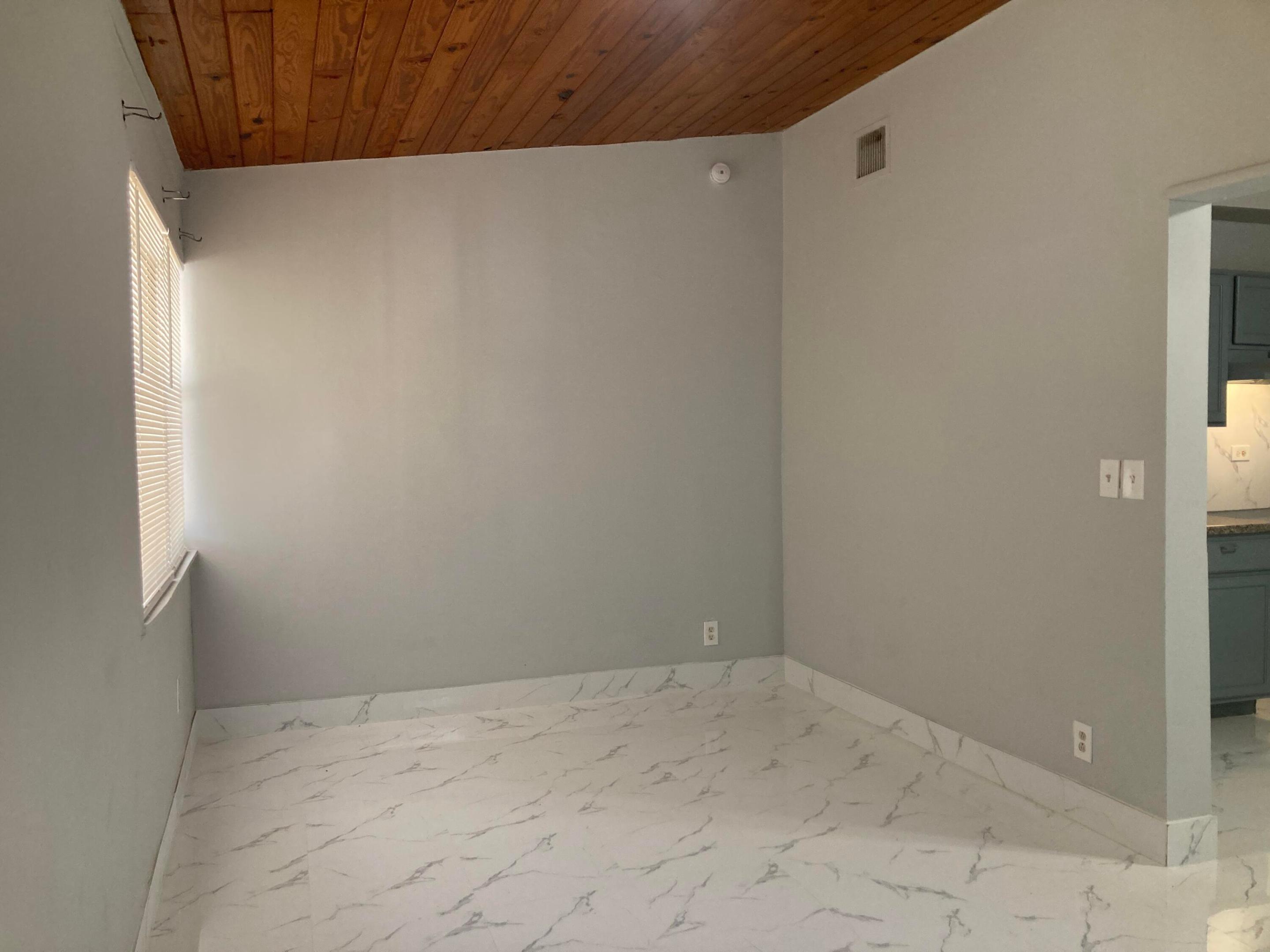 LAKE FOREST SEC ONE - Residential
