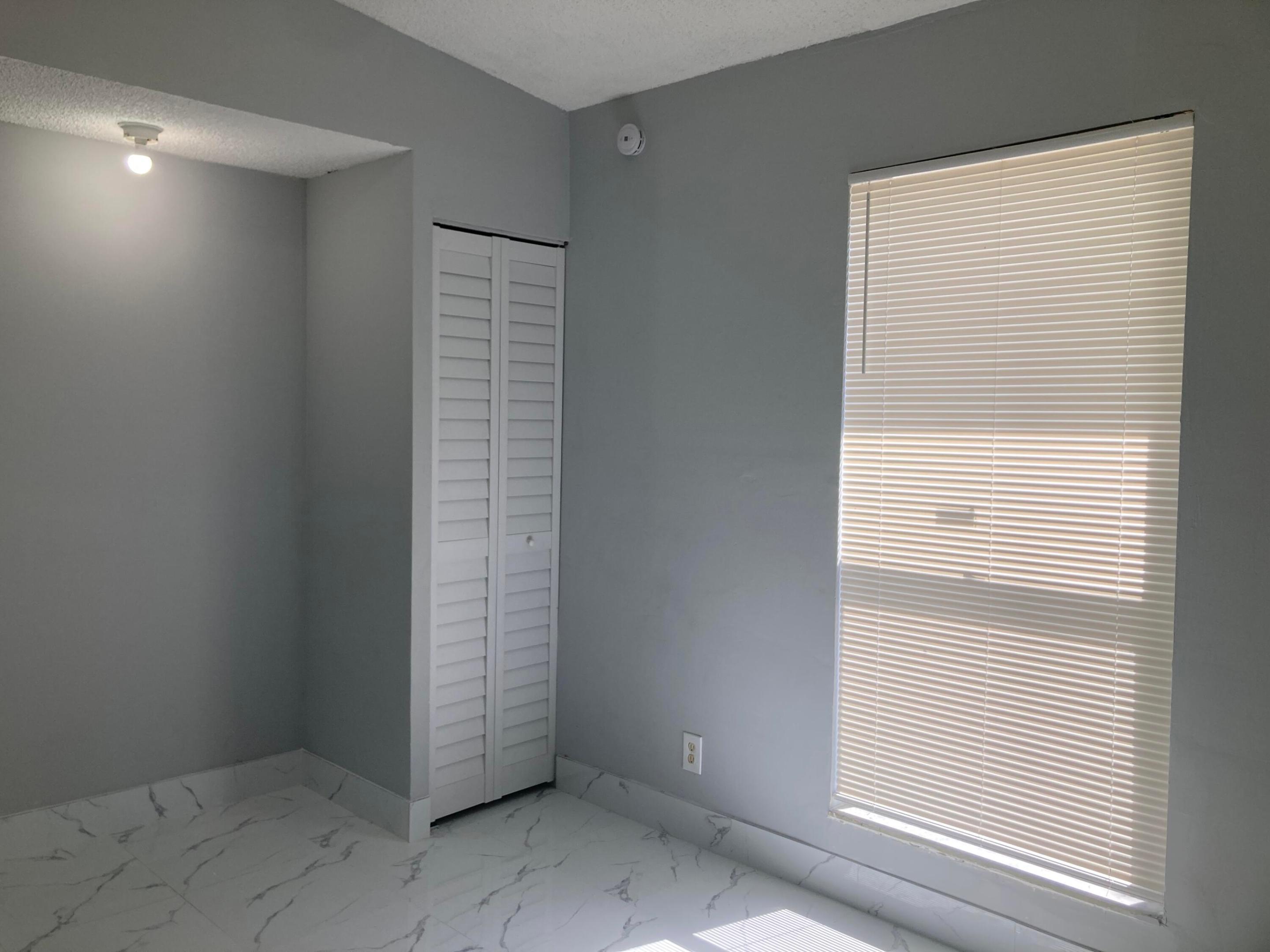 LAKE FOREST SEC ONE - Residential