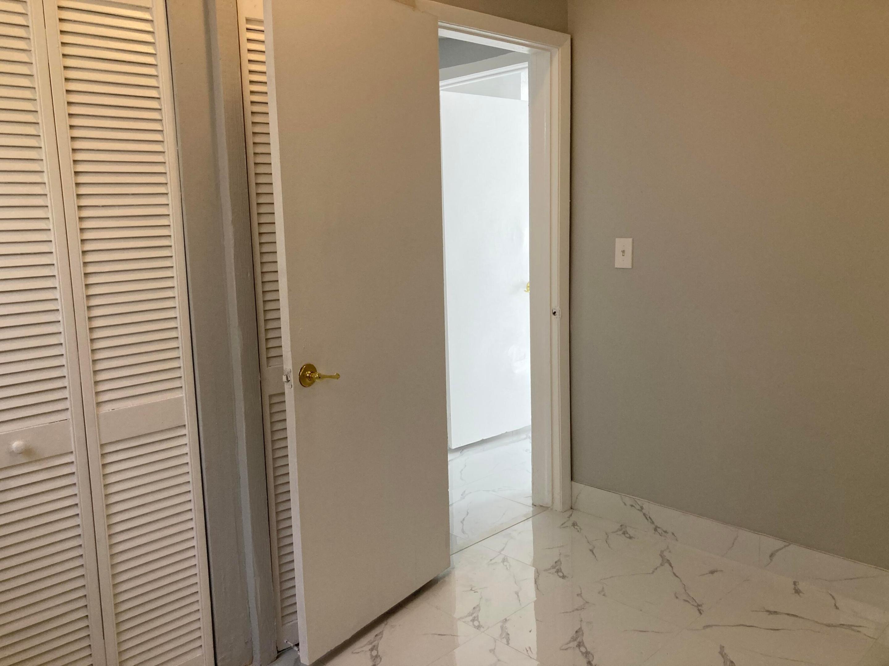 LAKE FOREST SEC ONE - Residential