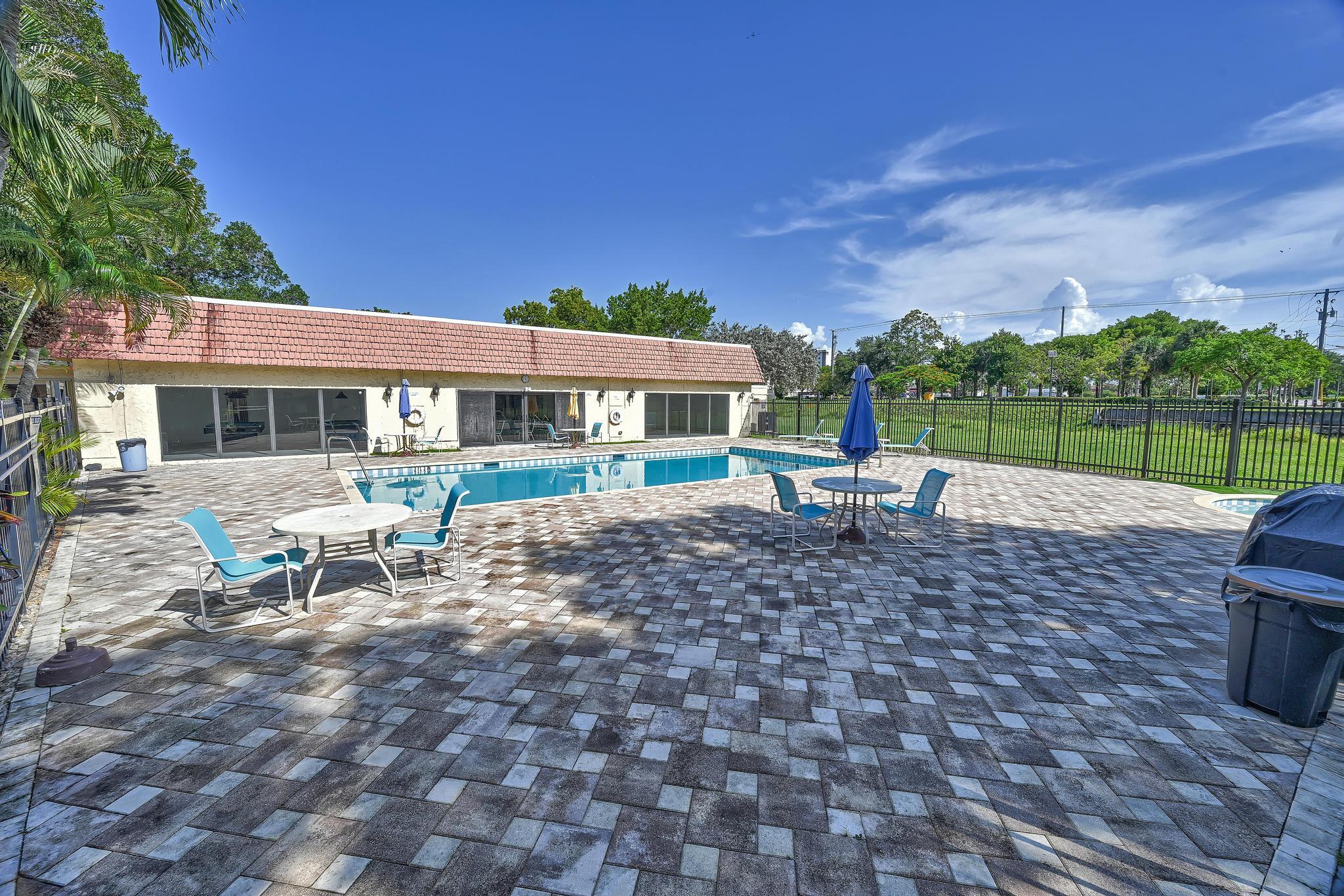 CYPRESS PARK CONDO - Residential