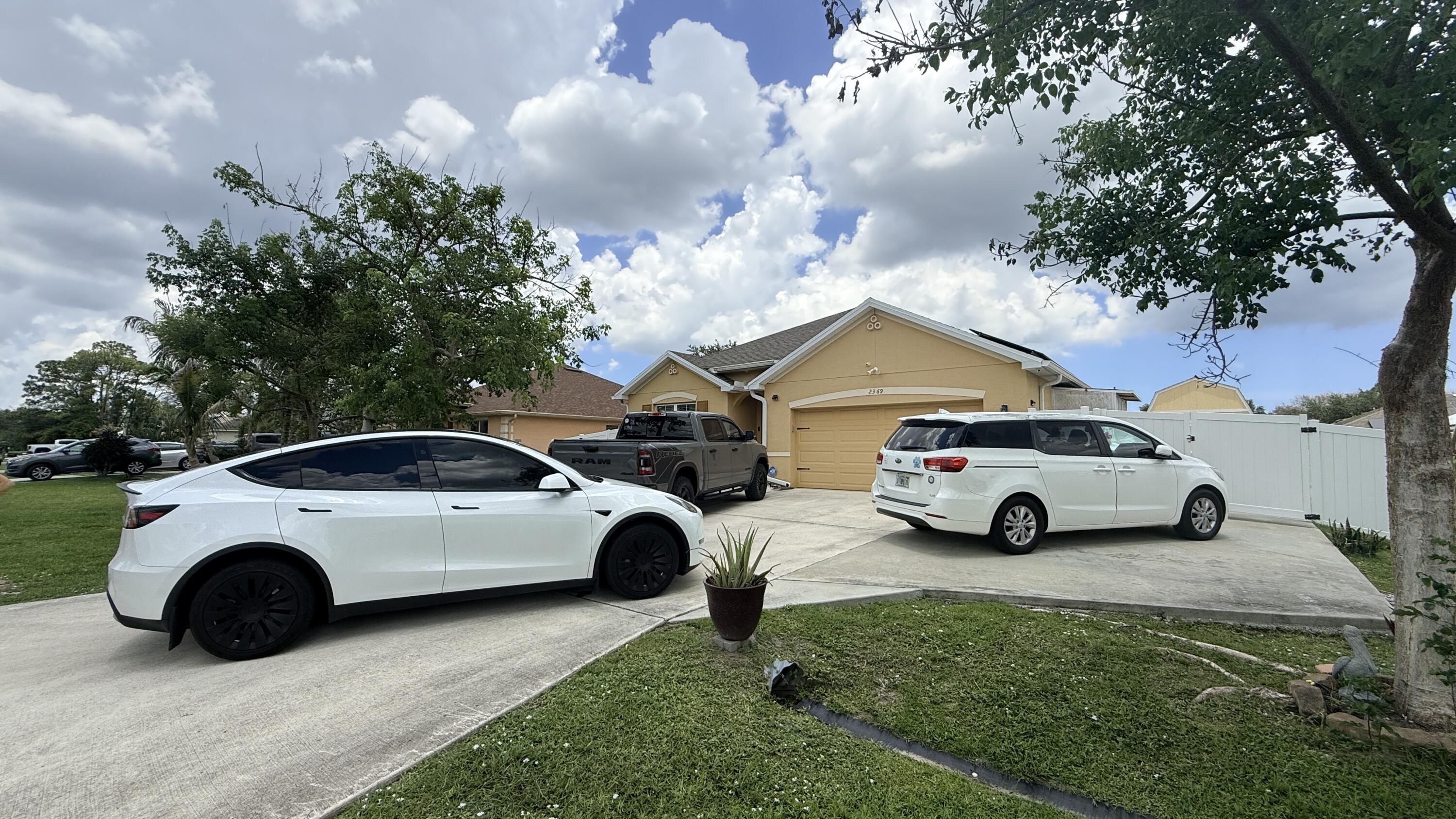 PORT ST LUCIE SECTION 18 - Residential