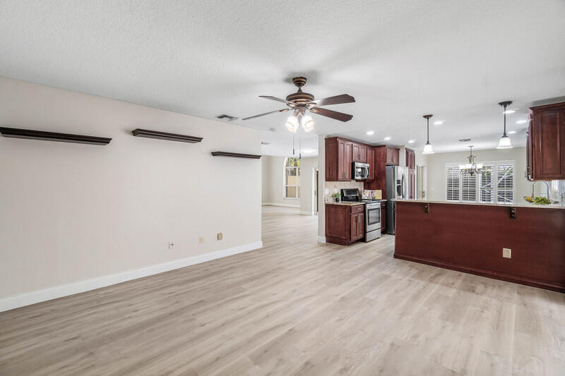 TRACT D OF MISSION BAY - Residential Lease