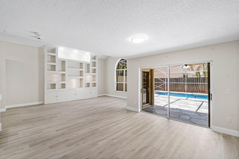 TRACT D OF MISSION BAY - Residential Lease