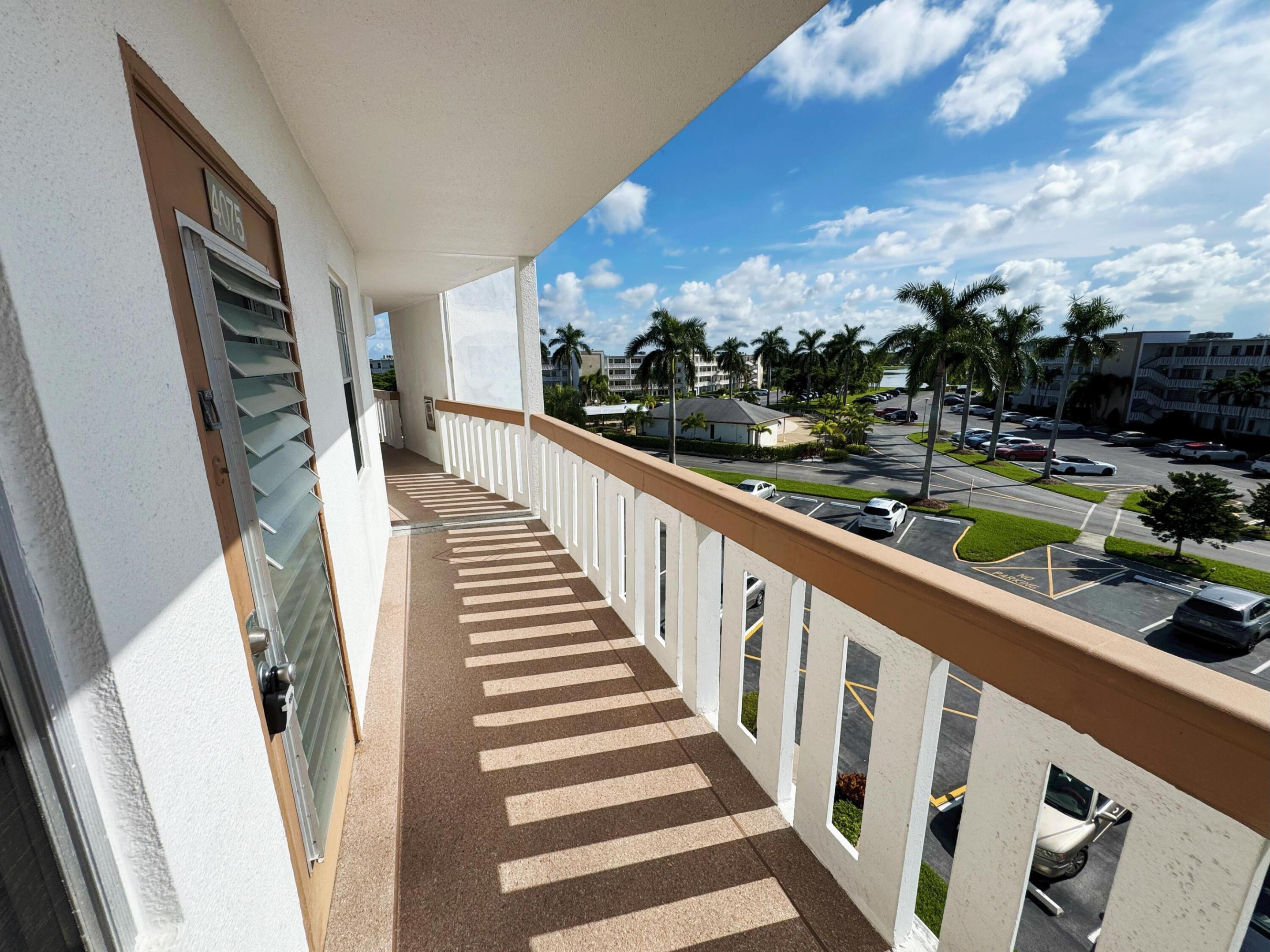 CORNWALL AT CENTURY VILLAGE CONDO - Residential