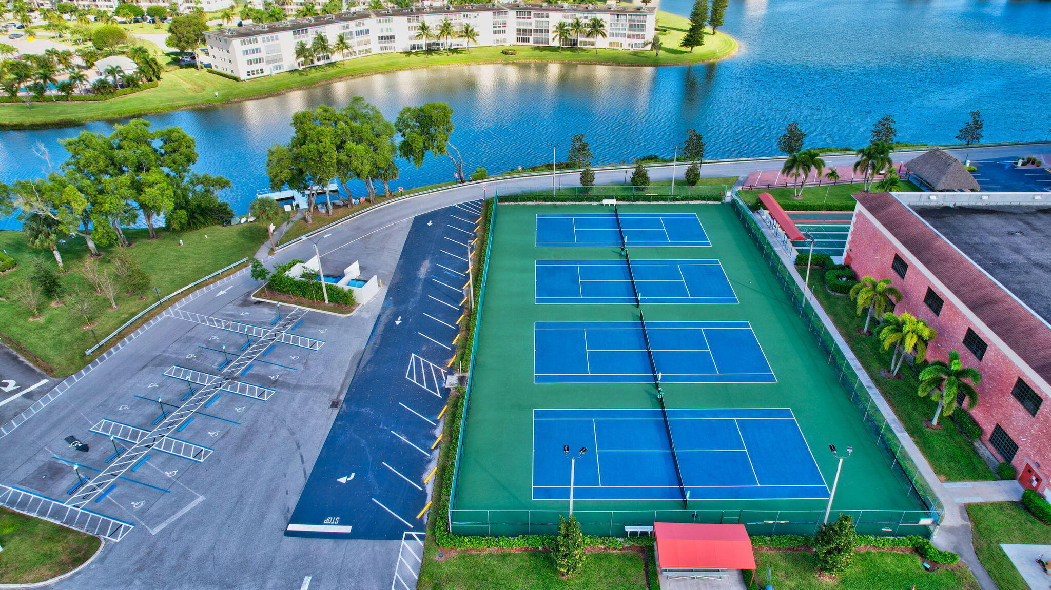 CORNWALL AT CENTURY VILLAGE CONDO - Residential