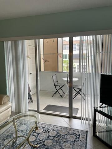 LAKESIDE VILLAGE CONDO 7 - Residential Lease