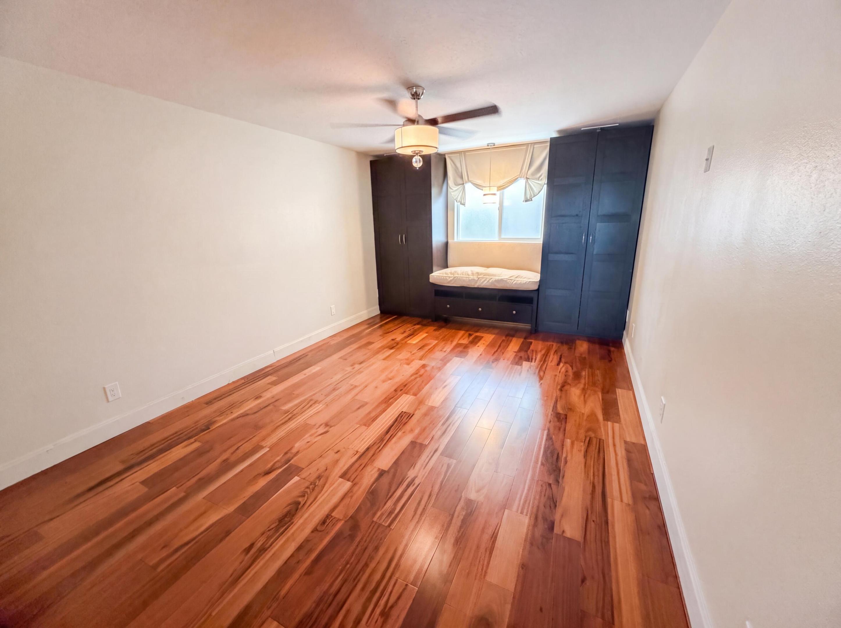 PALM LAKES GARDENS - Residential