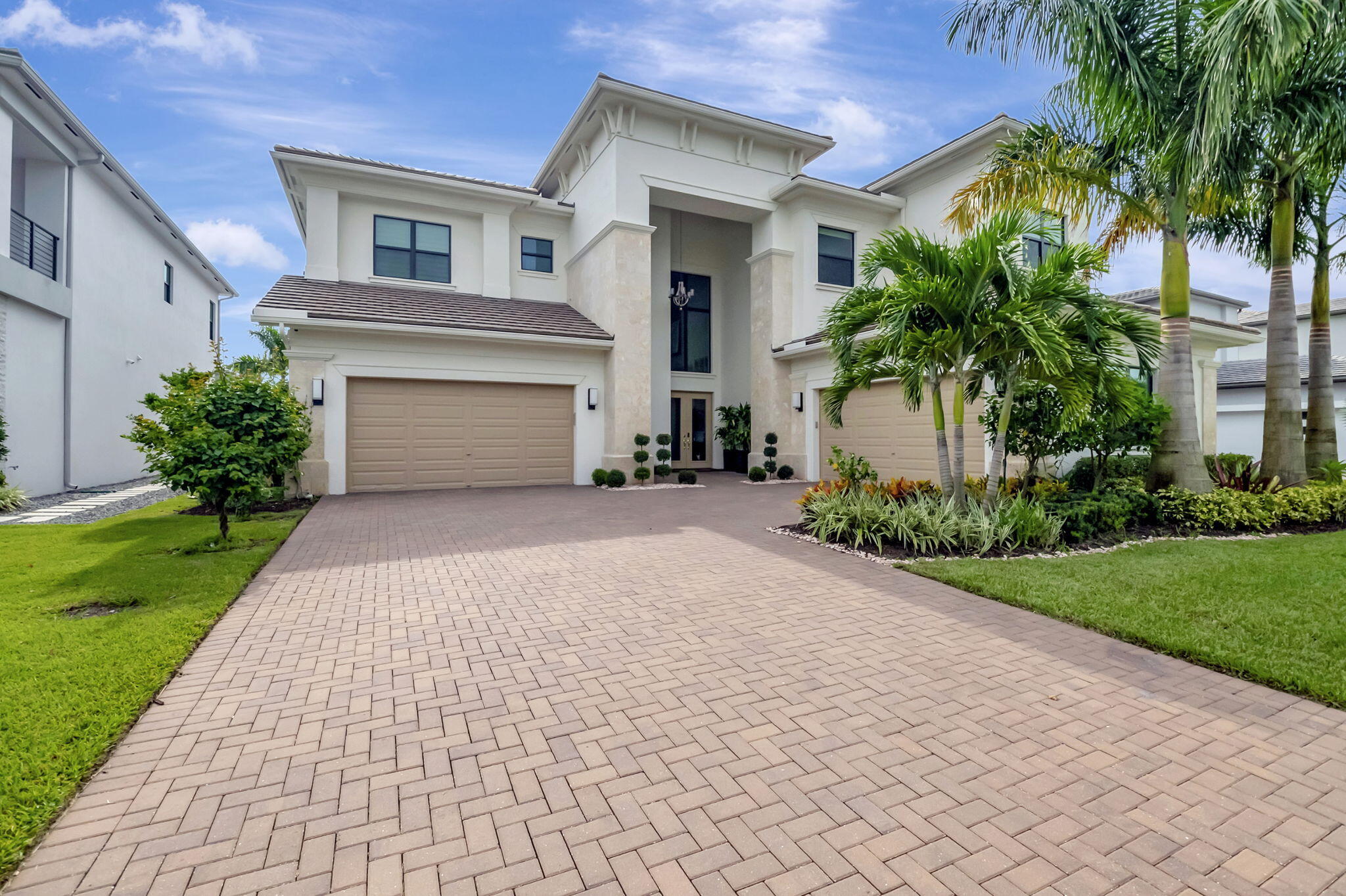 Presenting a breathtaking retreat that combines opulent living with stunning long lake views.   This extraordinary Riverside model is located in the highly esteemed community of Boca Bridges.  With 5 bedrooms, 6 full bathrooms & 1 half bathroom, this residence offers abundant space for both relaxation and lavish entertaining.  Step inside  to be greeted by exquisite wood flooring that exudes an air of sophistication.  This property is more than just a house, it is a true sanctuary. Love Where You Live!
