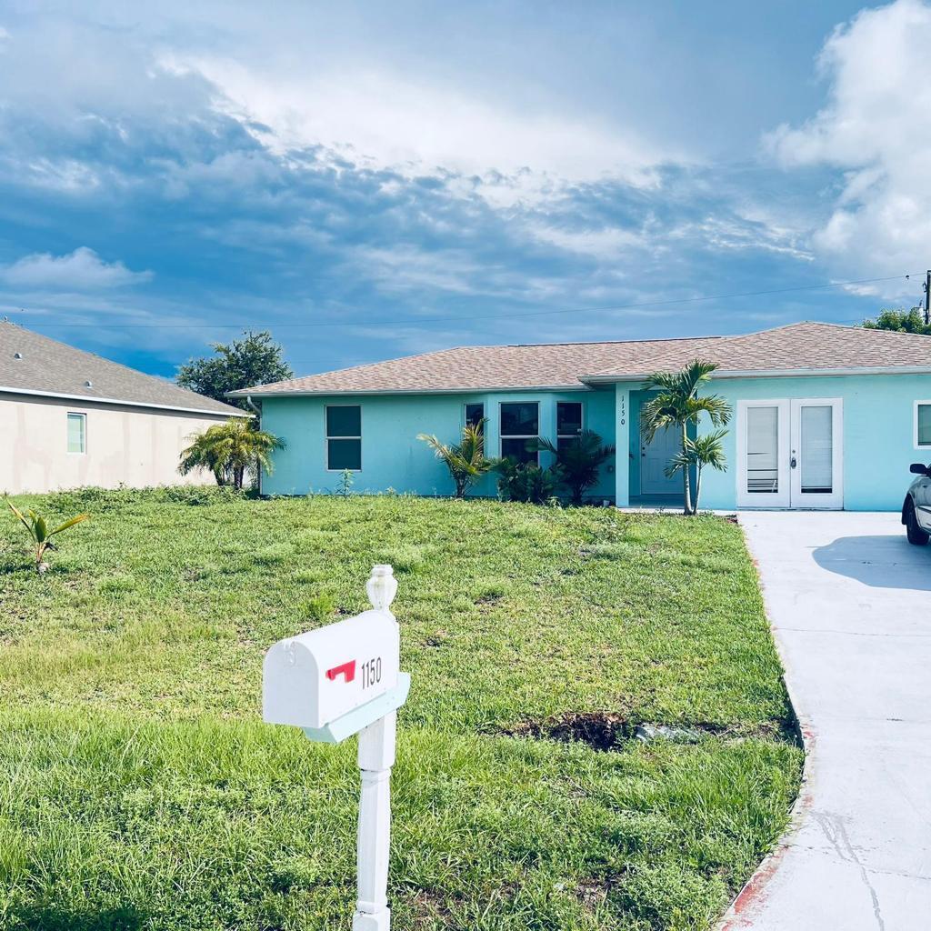 Don't mis out the opportunity to own this rare gem of 4 beds 2 baths , sitting on a quarter acre of land In Port Saint Lucie Fl. Recently remodeled floor to ceilings ready to be called your next home