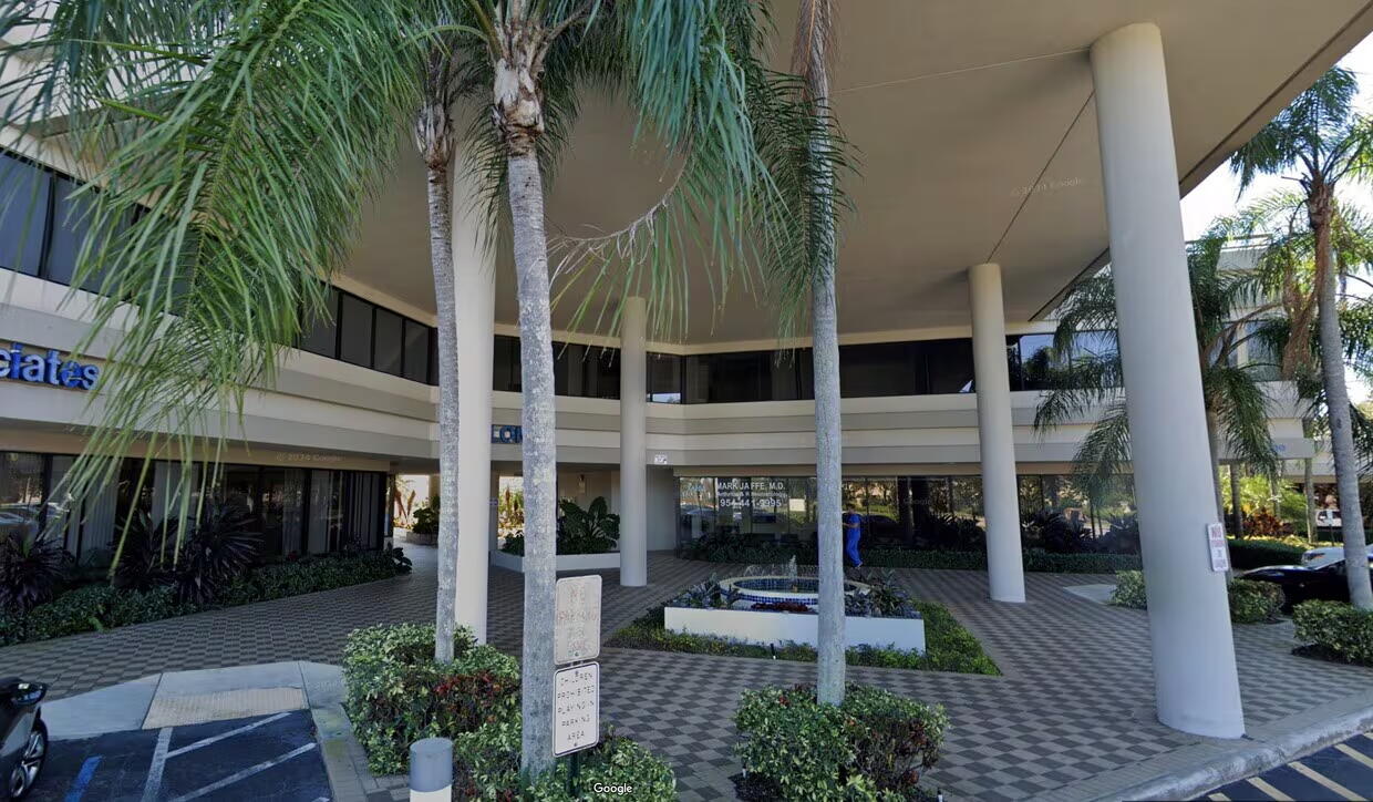 Rental Price includes Electric, Water, Internet and 3-Day Janitorial