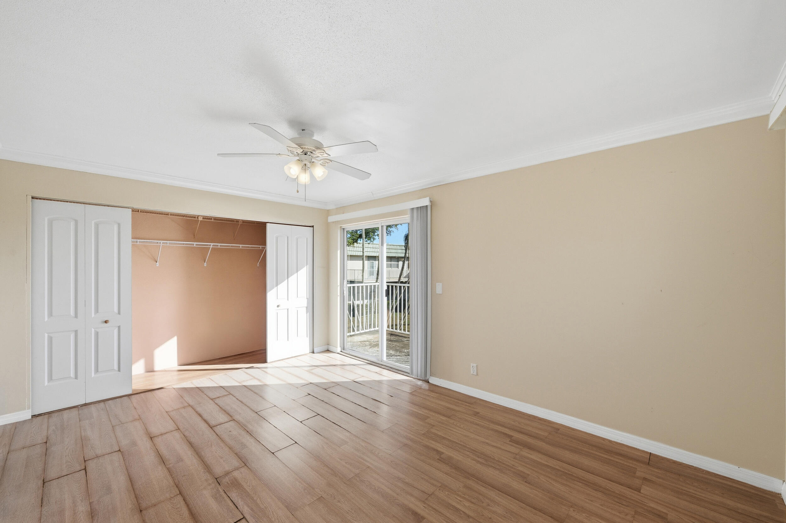 KINGS POINT MONACO CONDOS - Residential