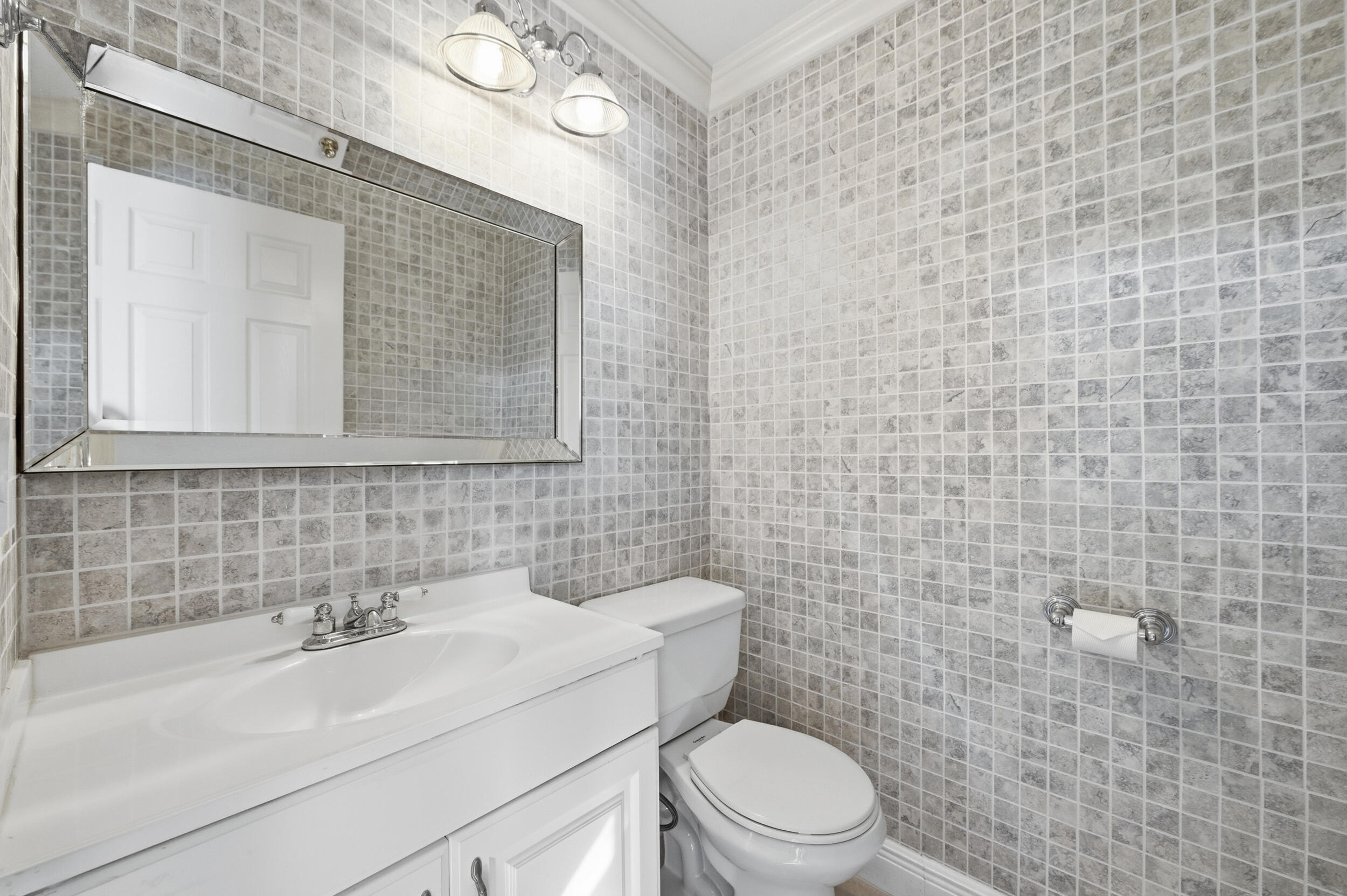KINGS POINT MONACO CONDOS - Residential