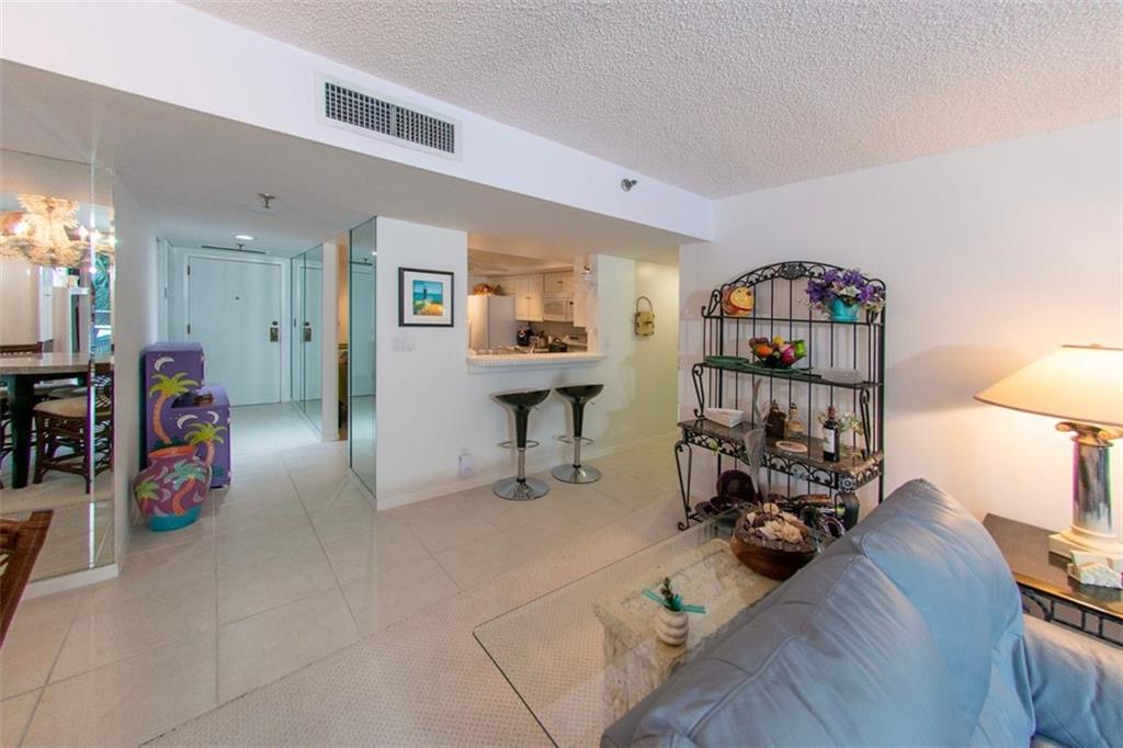 Voyager Condominium - Residential