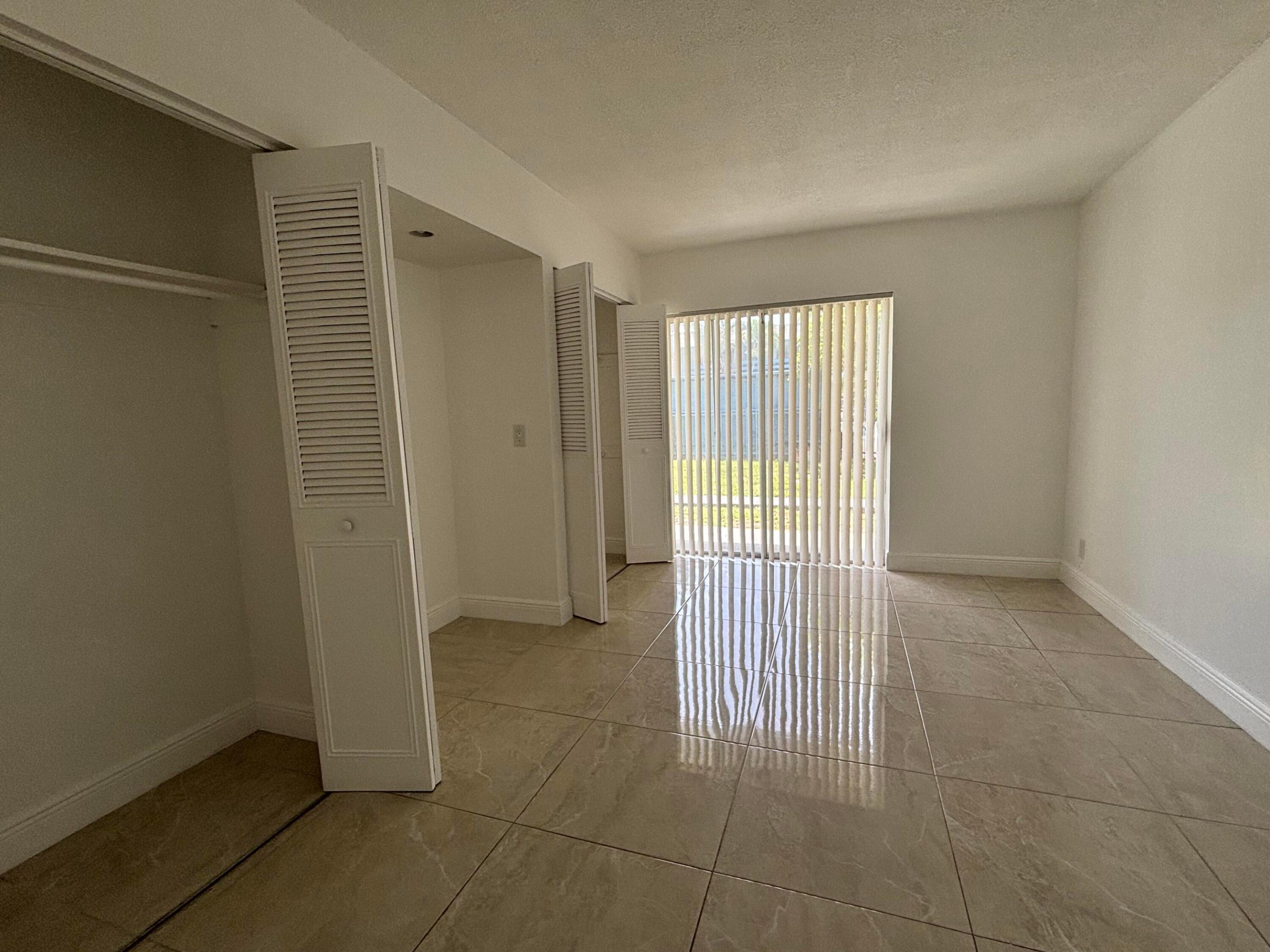 KINGSTON TOWERS - Residential Lease