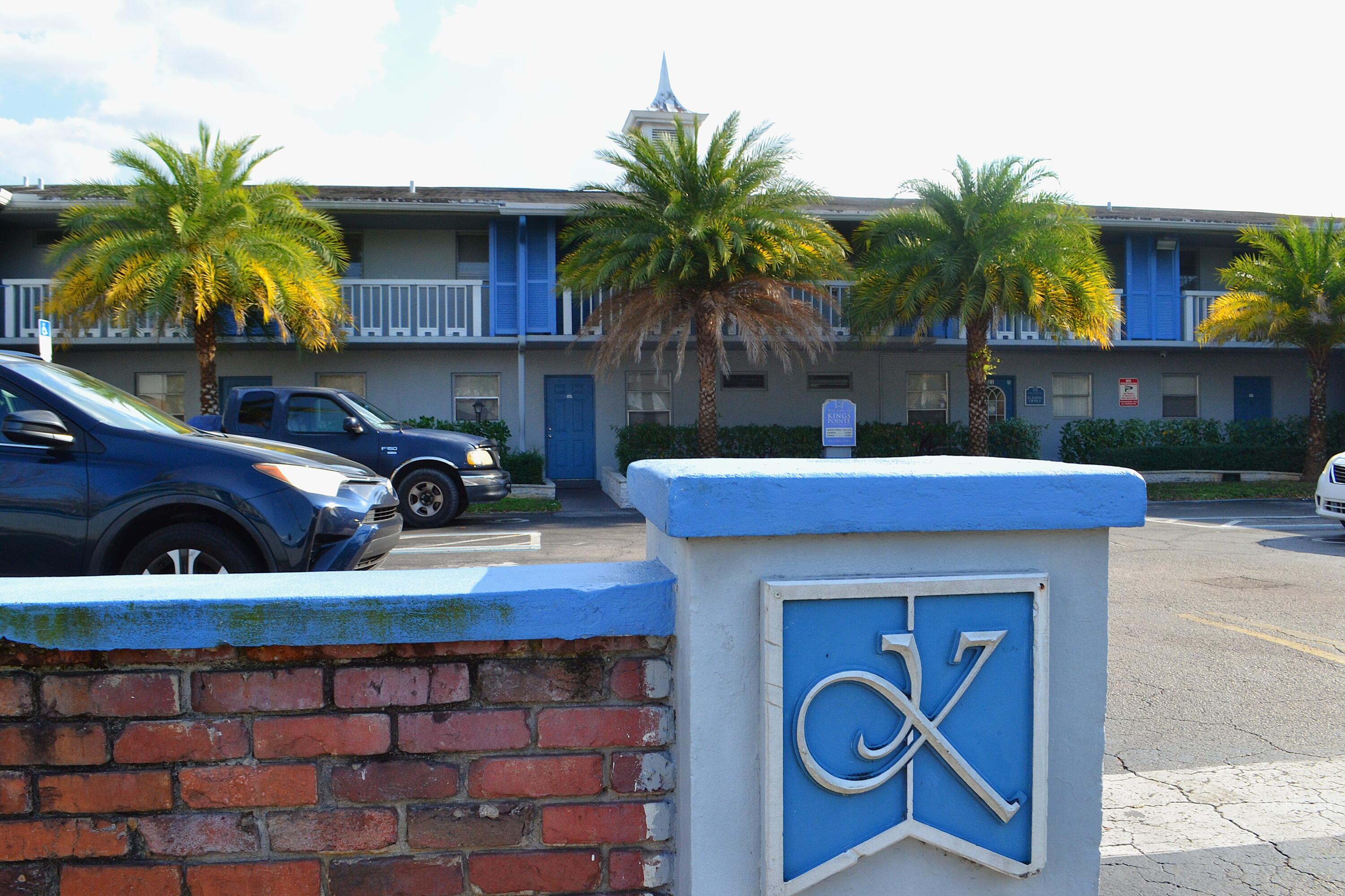 KINGSTON TOWERS - Residential Lease
