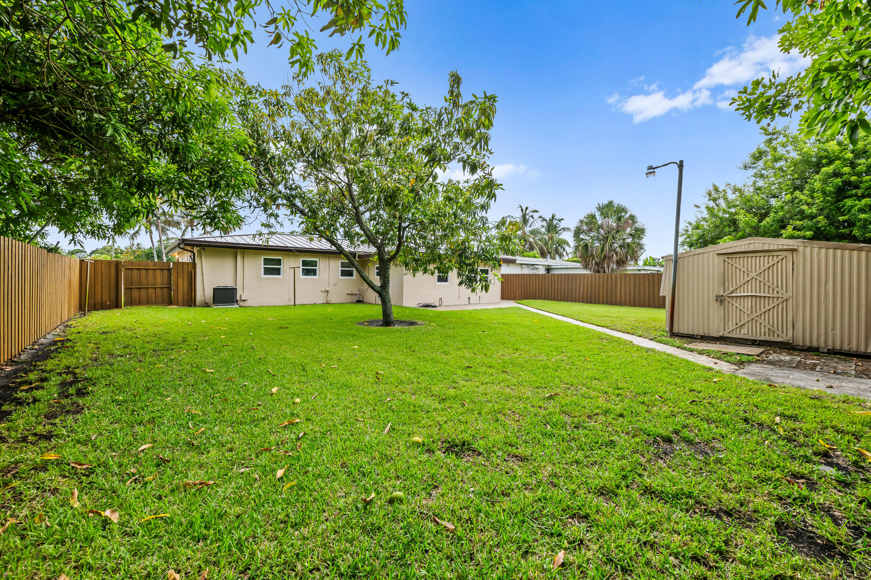 MELROSE PARK SECT 1 - Residential