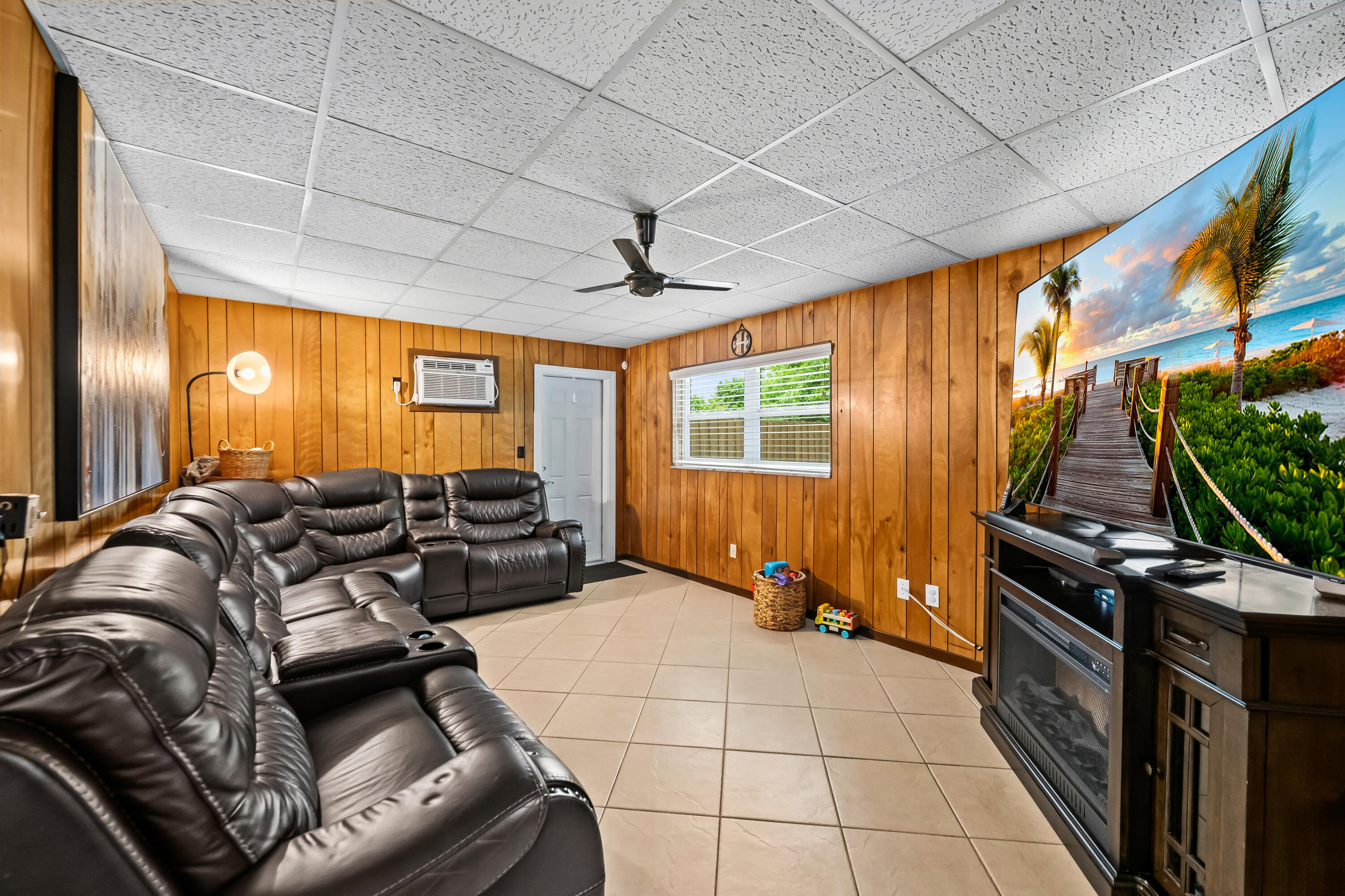 MELROSE PARK SECT 1 - Residential