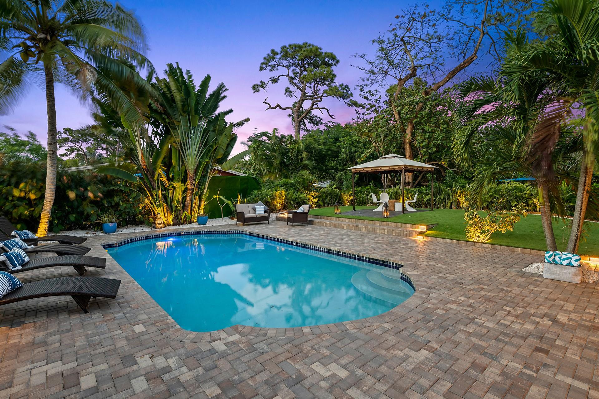 RIVERSIDE PARK - Residential