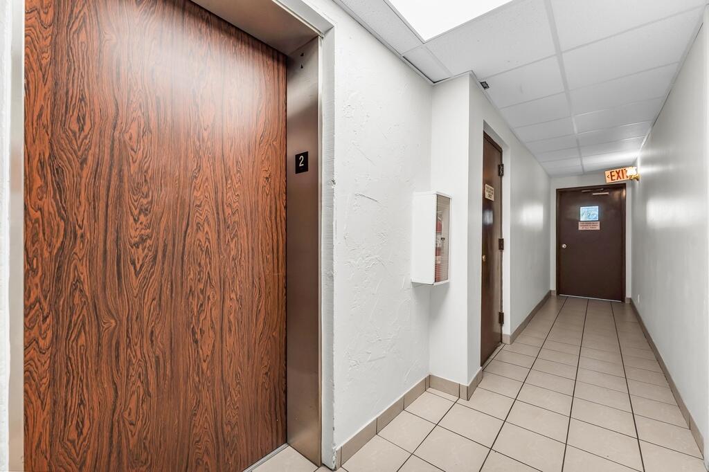 CASA DEL RIO CONDO - Residential