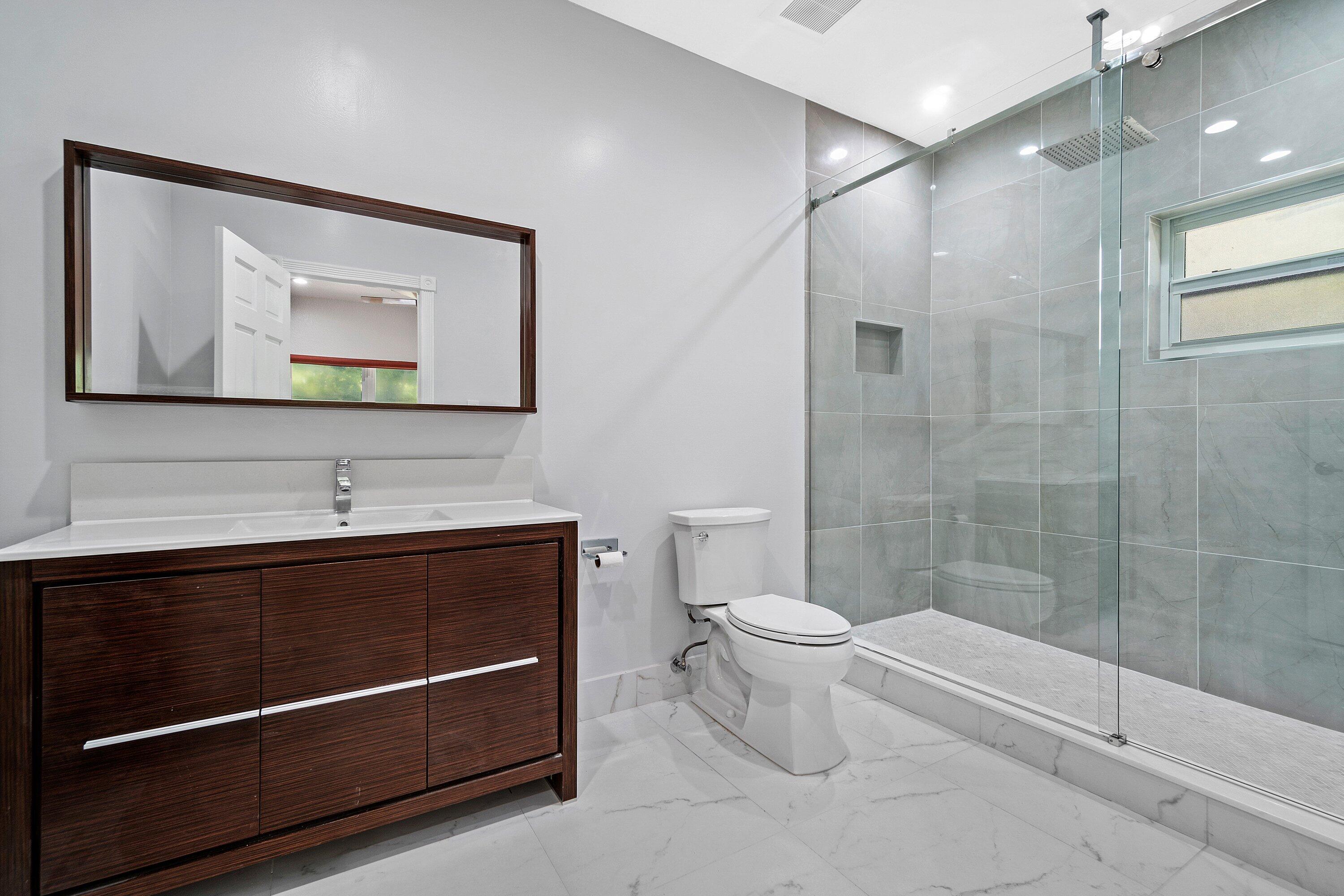 BOCA VILLAS SEC C - Residential Lease