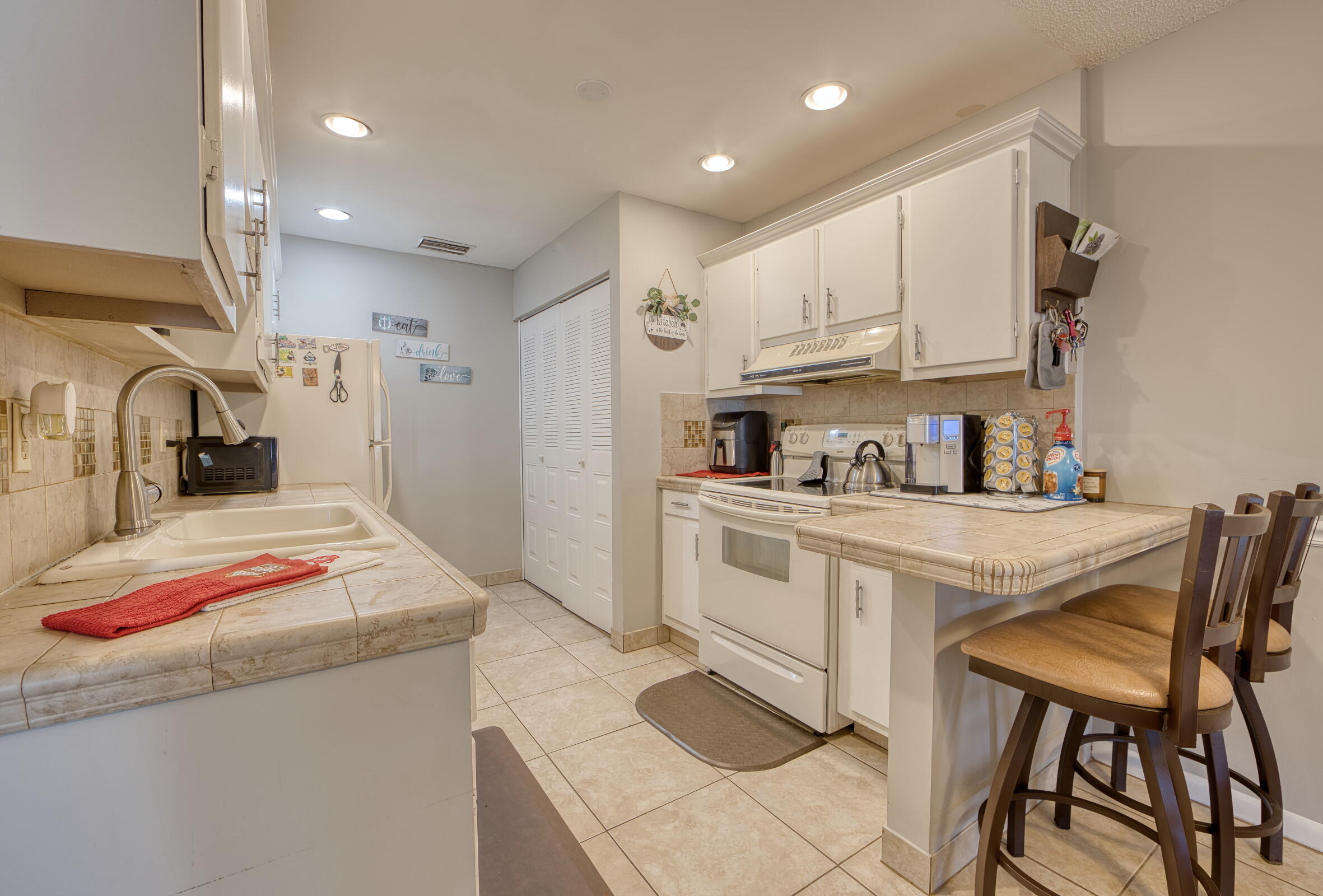CYPRESS LAKES 2 - Residential