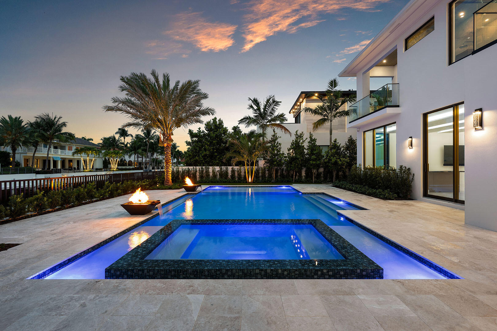 ROYAL PALM YACHT & COUNTRY CLUB - Residential