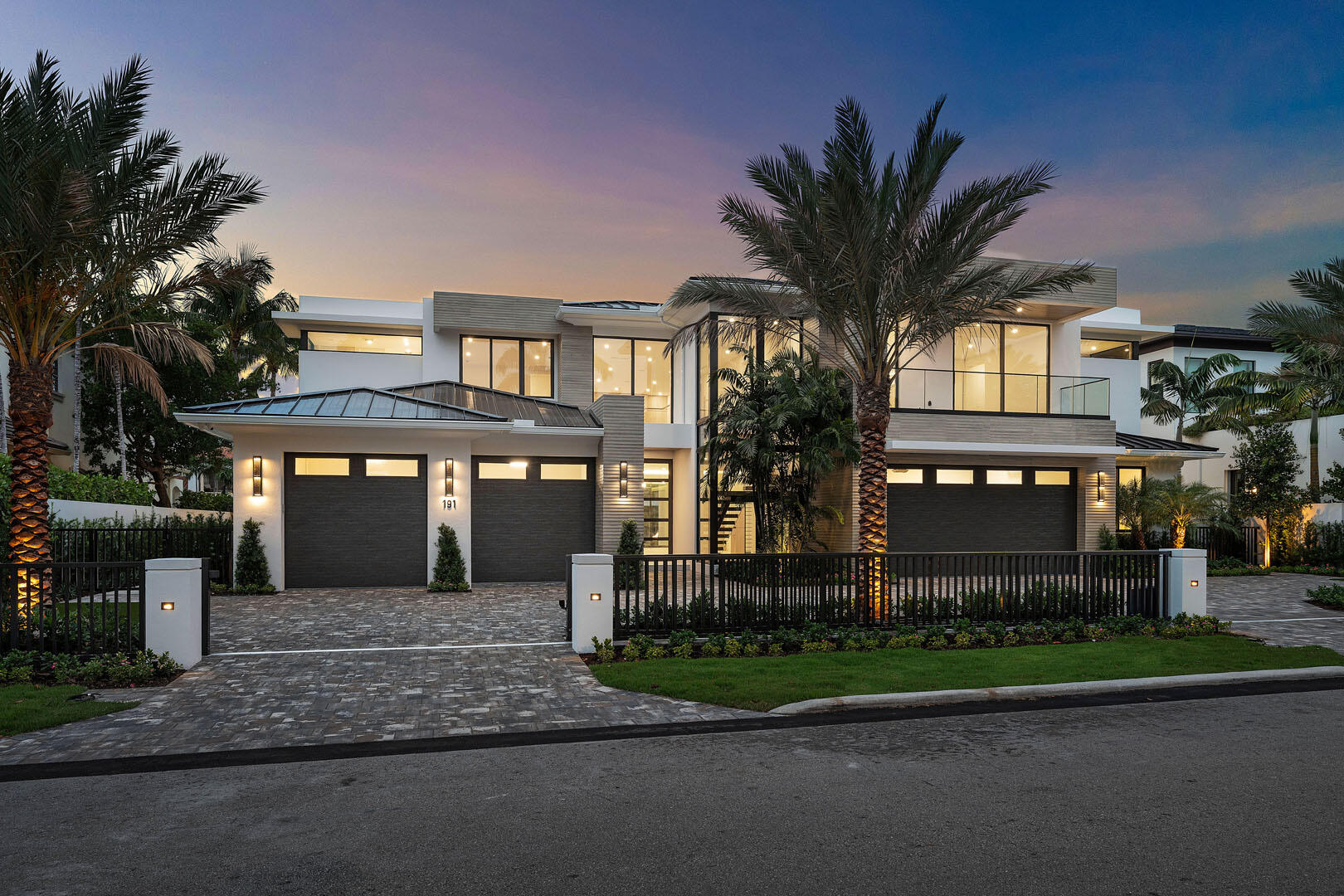 ROYAL PALM YACHT & COUNTRY CLUB - Residential
