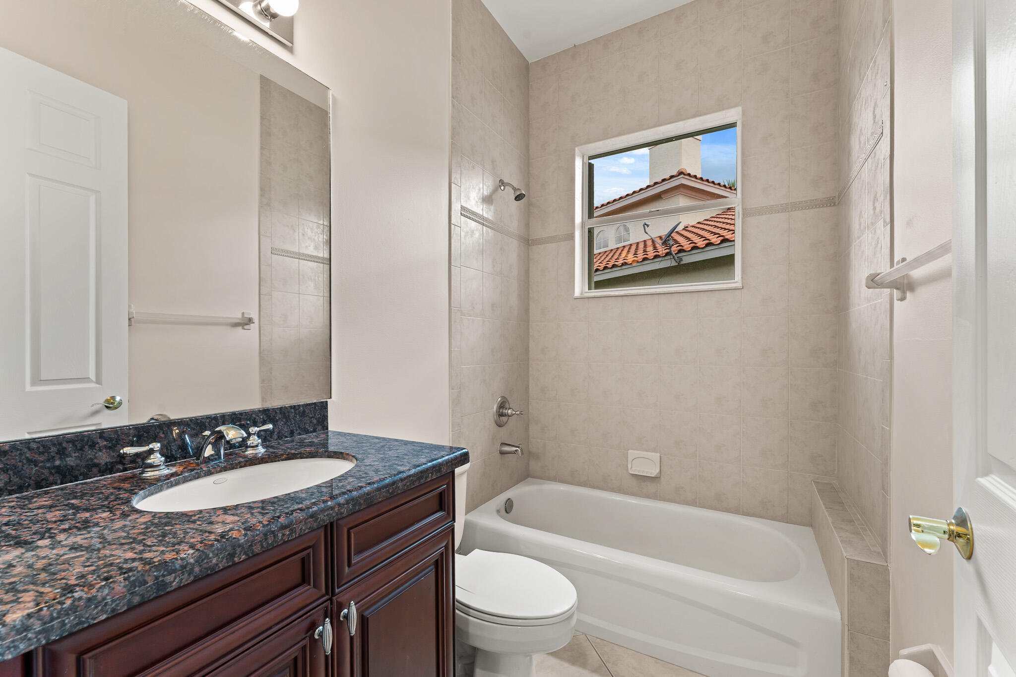 PALM COVE GOLF & YACHT CLUB - Residential