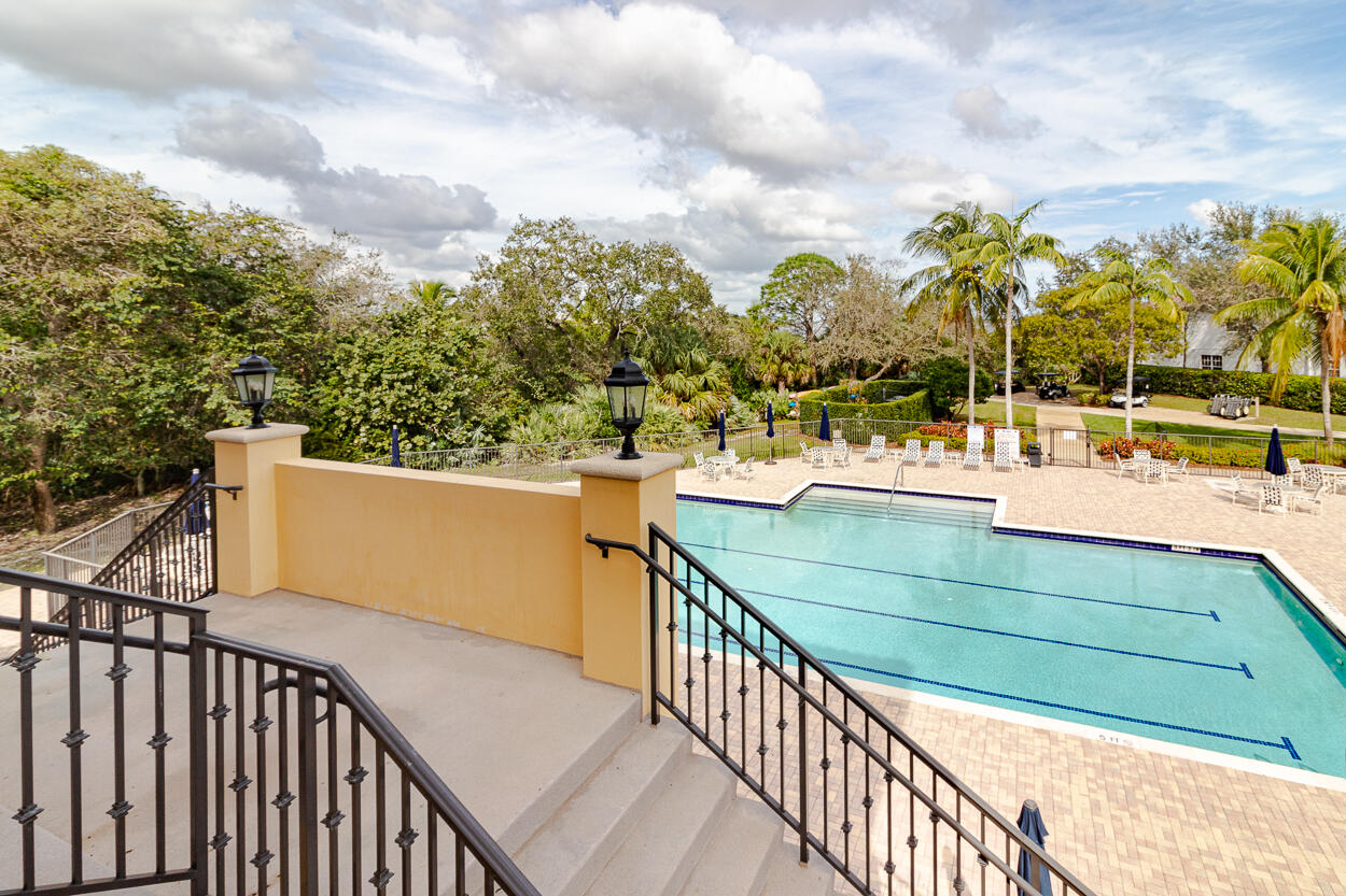 PALM COVE GOLF & YACHT CLUB - Residential
