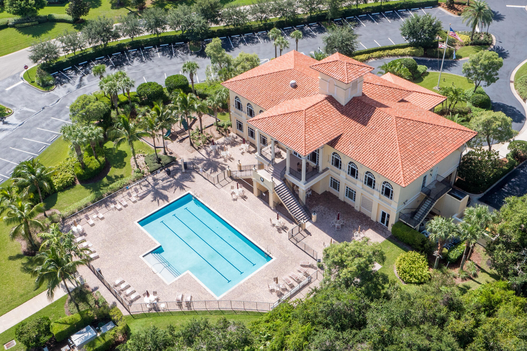 PALM COVE GOLF & YACHT CLUB - Residential