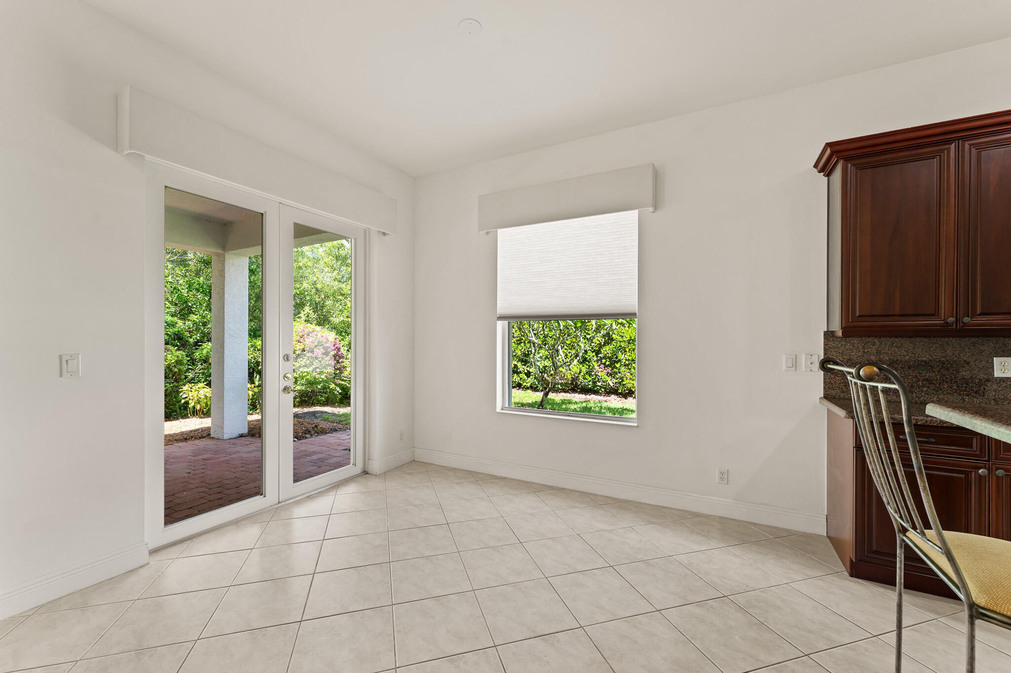 PALM COVE GOLF & YACHT CLUB - Residential
