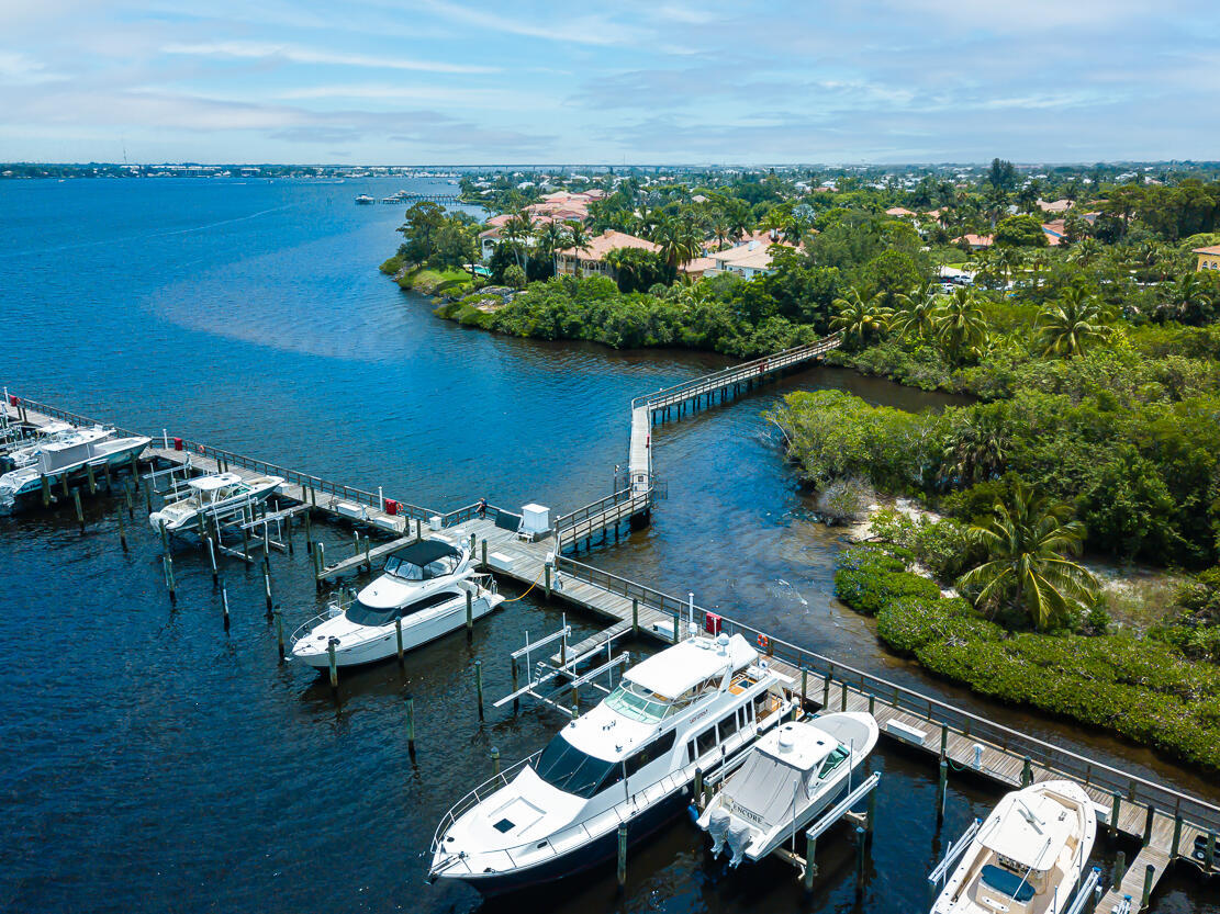 PALM COVE GOLF & YACHT CLUB - Residential