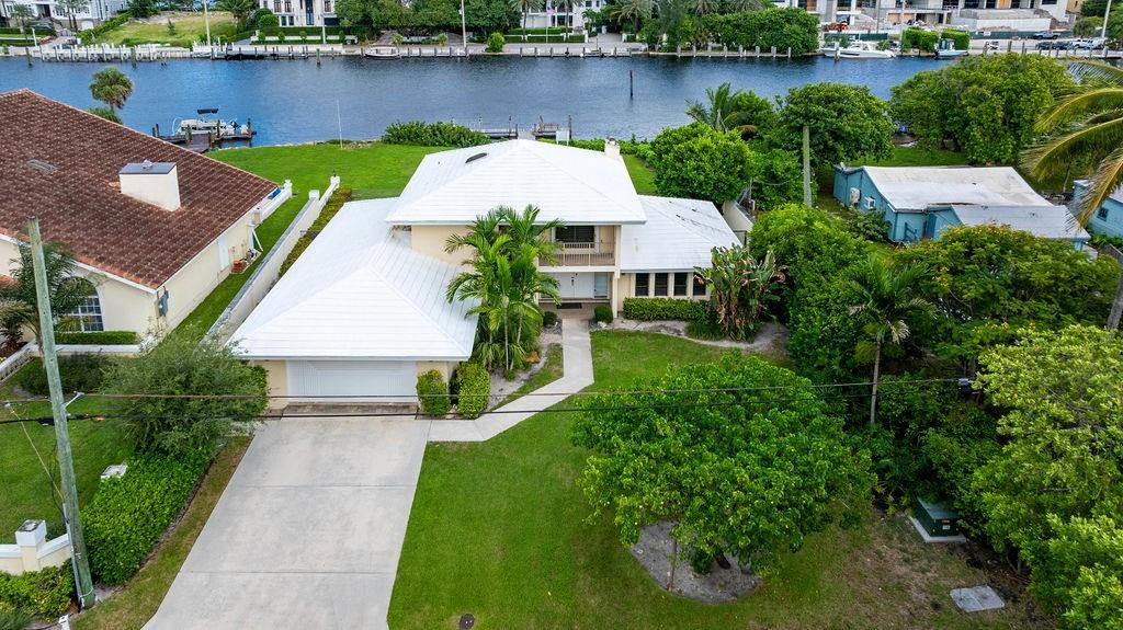Caps Island - Residential