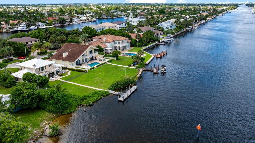Caps Island - Residential