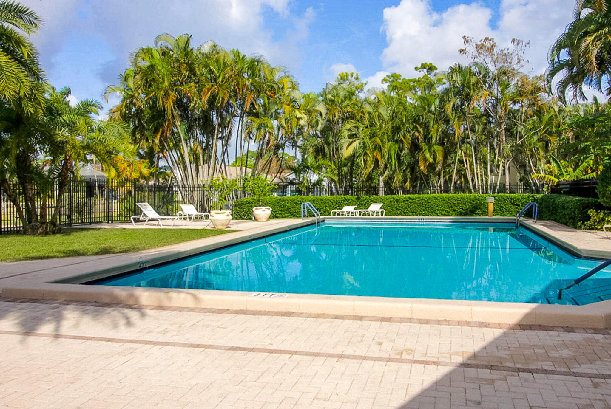 SHEFFIELD WOODS AT WELLINGTON CONDO - Residential Lease