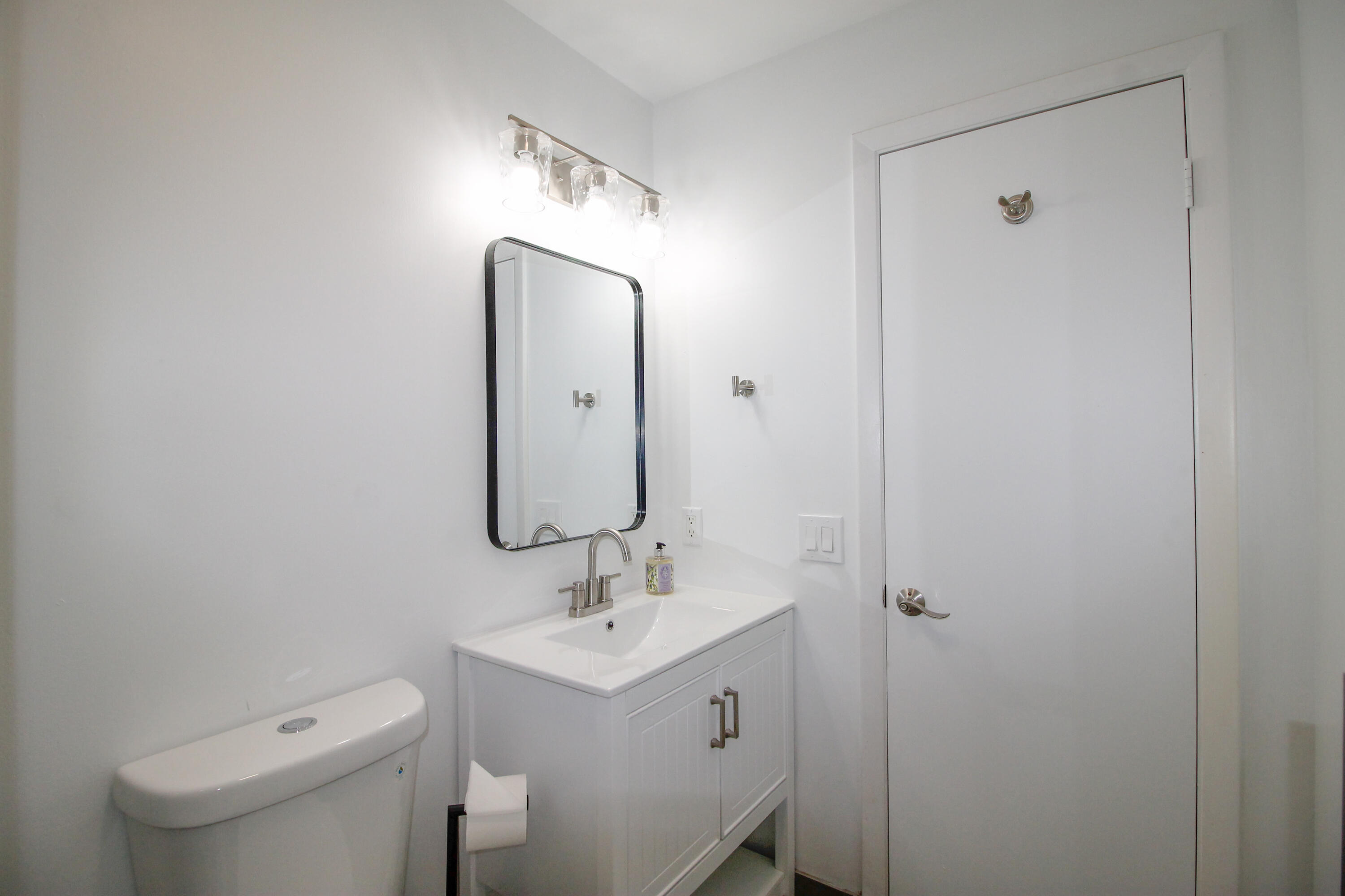 SHEFFIELD WOODS AT WELLINGTON CONDO - Residential Lease